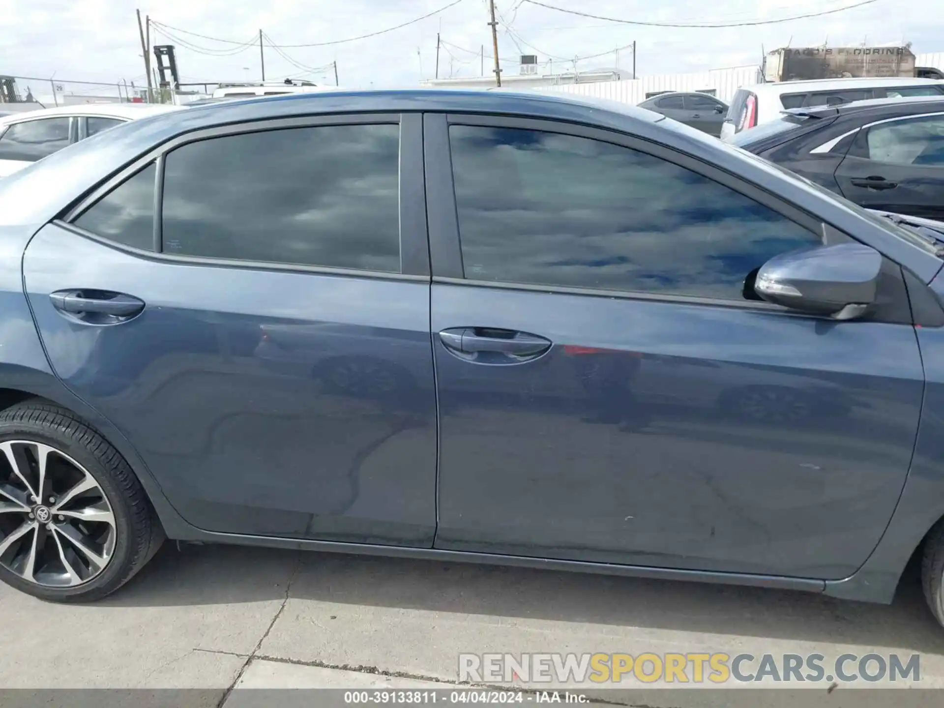 13 Photograph of a damaged car 5YFBURHE9KP891903 TOYOTA COROLLA 2019