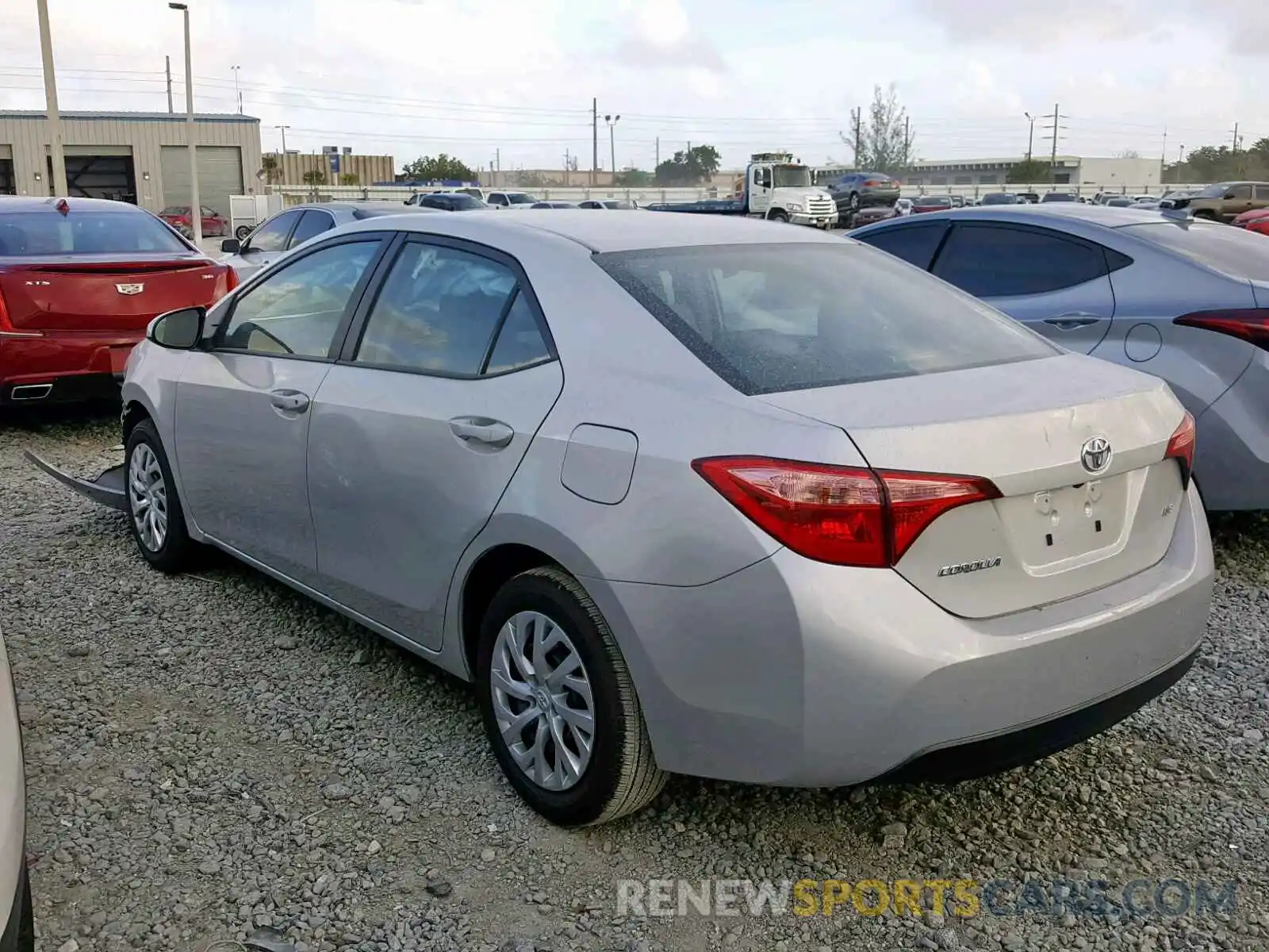 3 Photograph of a damaged car 5YFBURHE9KP891982 TOYOTA COROLLA 2019