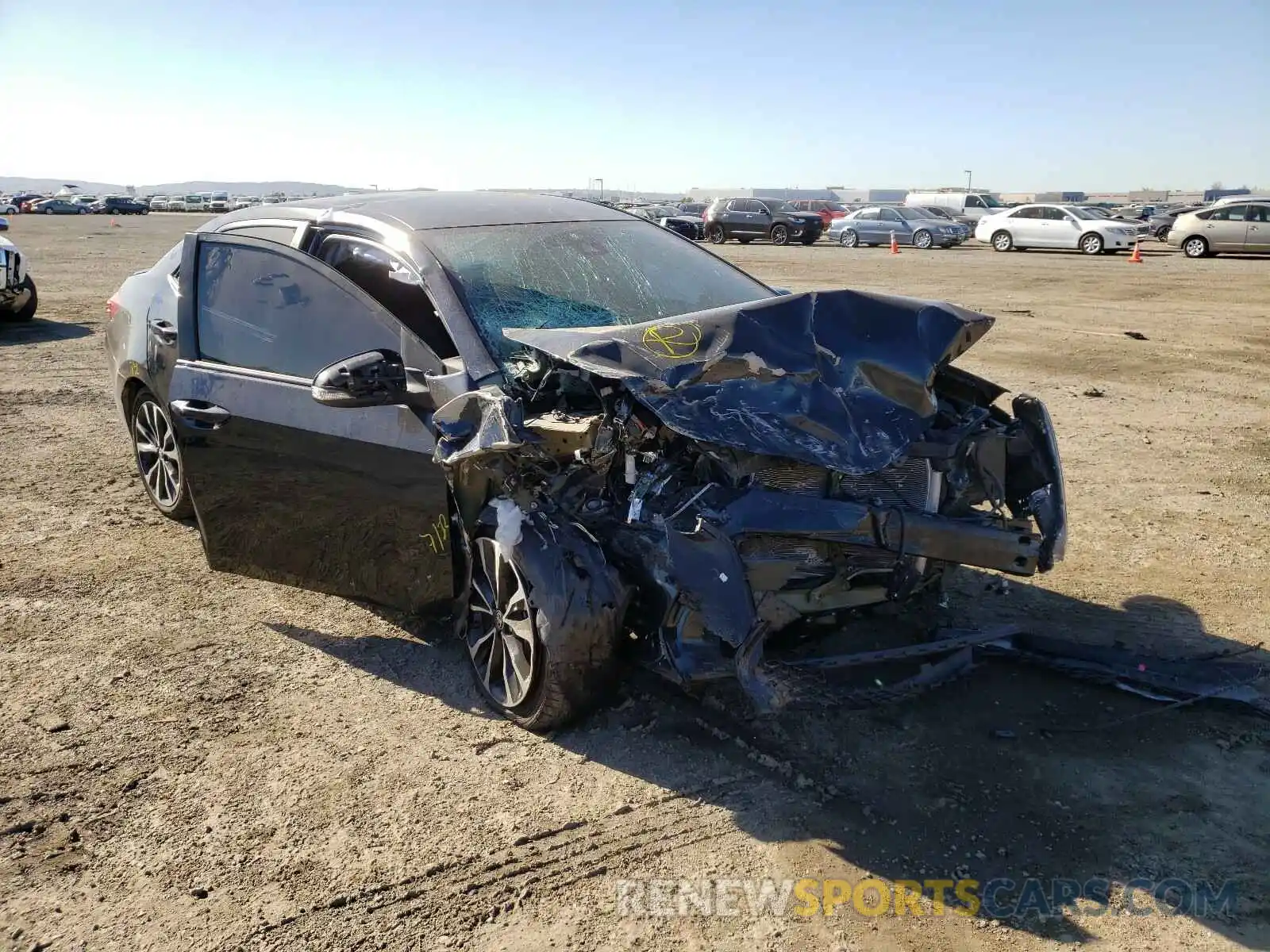 1 Photograph of a damaged car 5YFBURHE9KP892680 TOYOTA COROLLA 2019