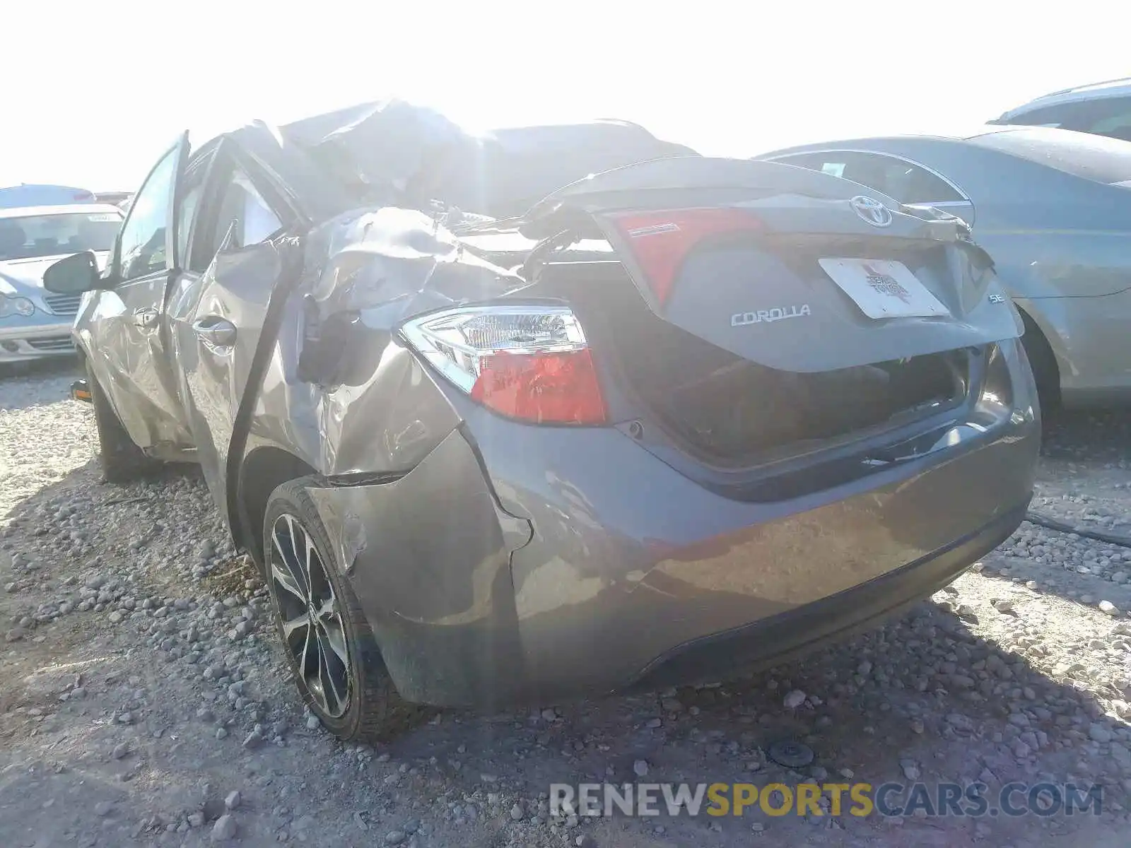 3 Photograph of a damaged car 5YFBURHE9KP893022 TOYOTA COROLLA 2019