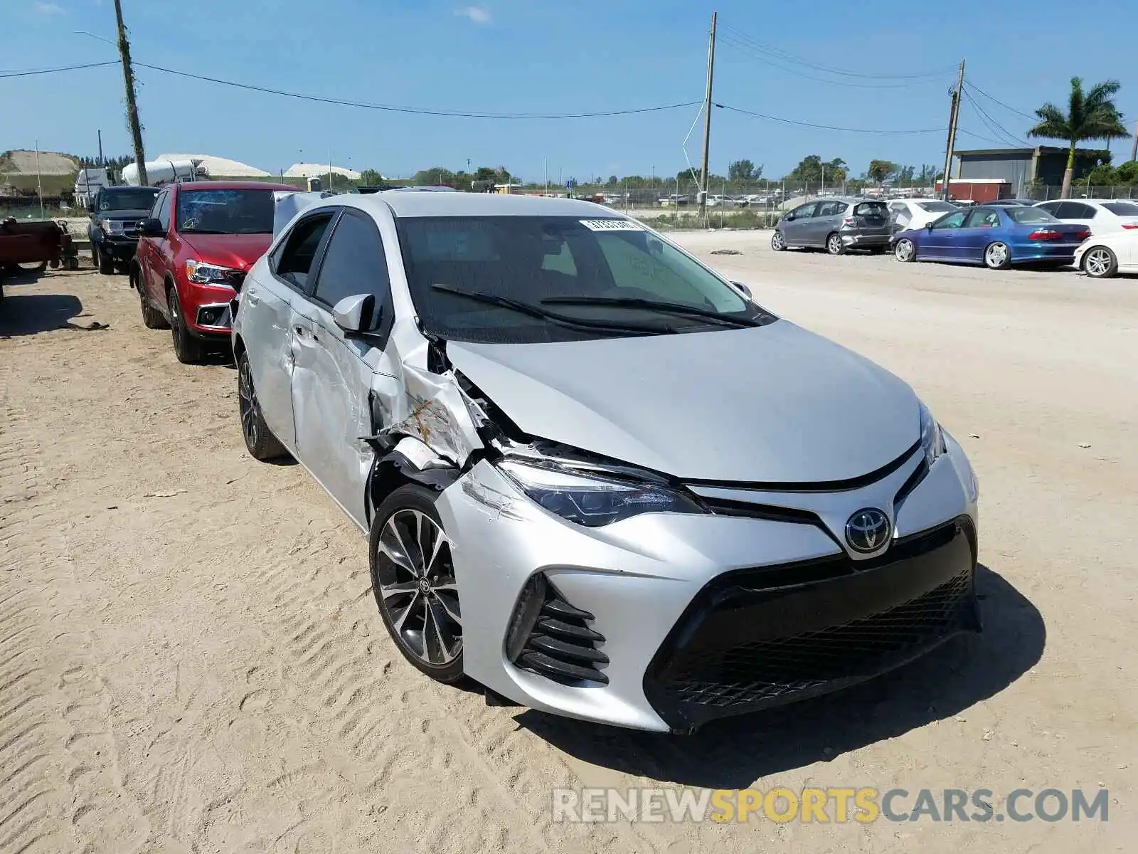 1 Photograph of a damaged car 5YFBURHE9KP894039 TOYOTA COROLLA 2019