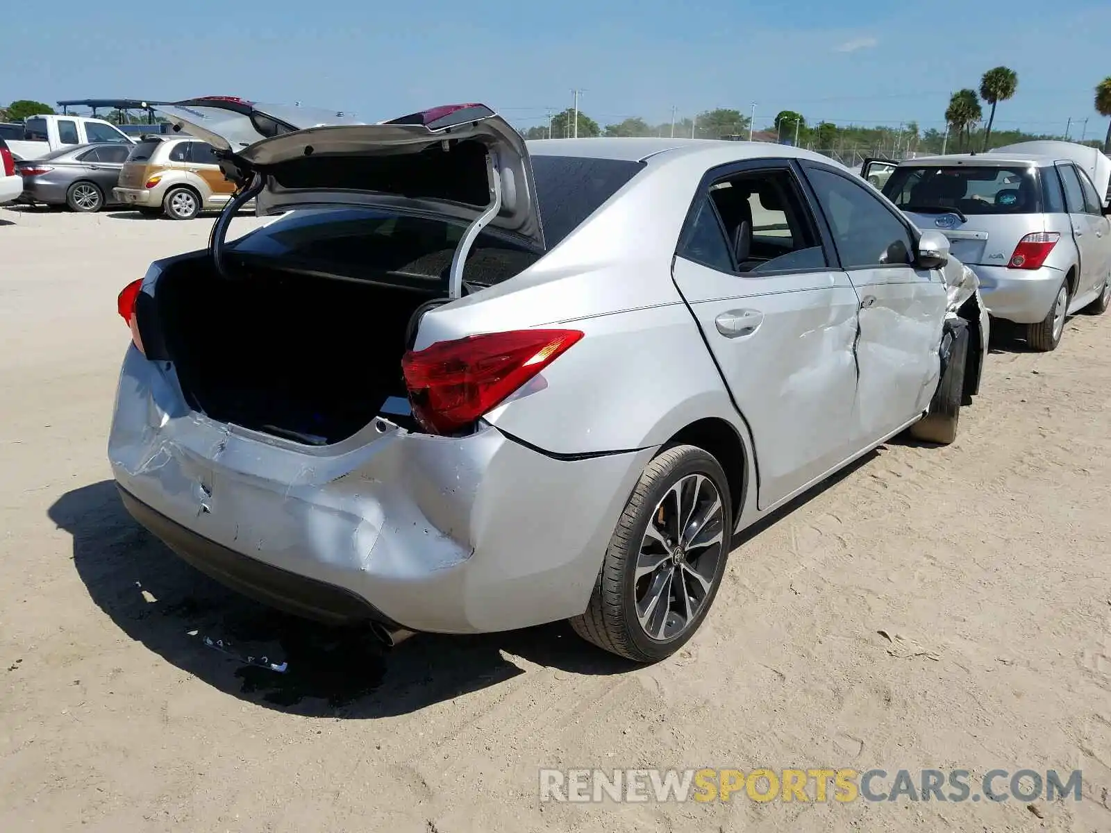 4 Photograph of a damaged car 5YFBURHE9KP894039 TOYOTA COROLLA 2019