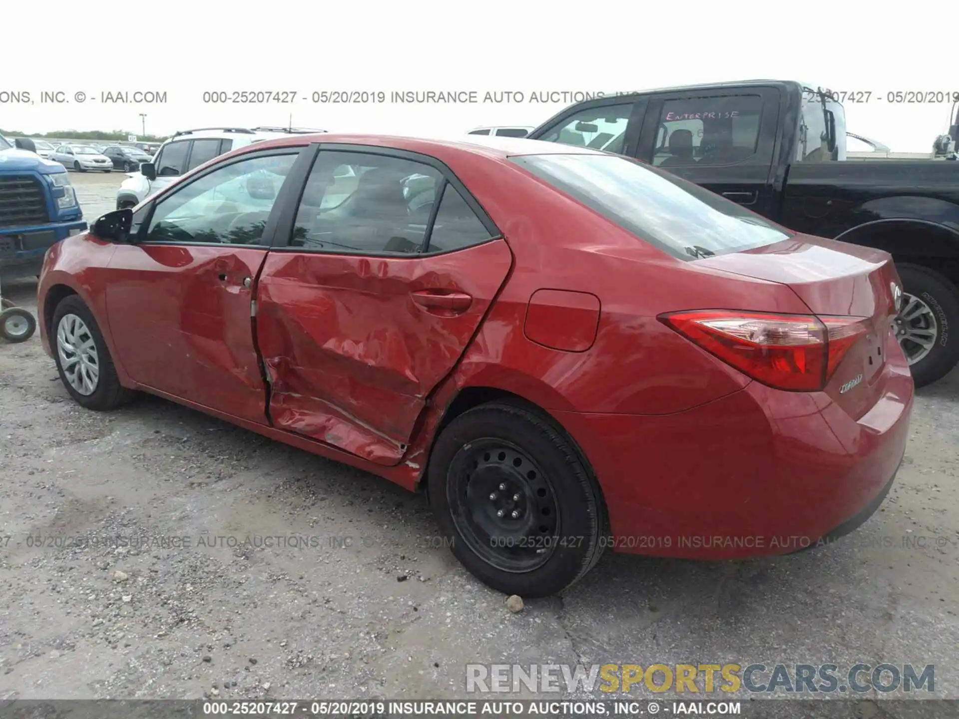 3 Photograph of a damaged car 5YFBURHE9KP894915 TOYOTA COROLLA 2019