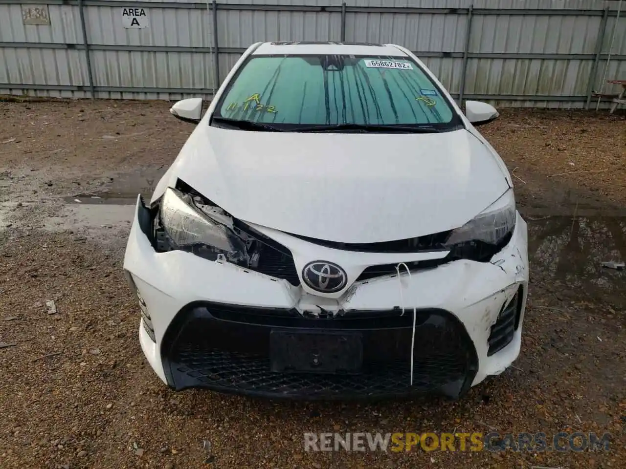 9 Photograph of a damaged car 5YFBURHE9KP895322 TOYOTA COROLLA 2019