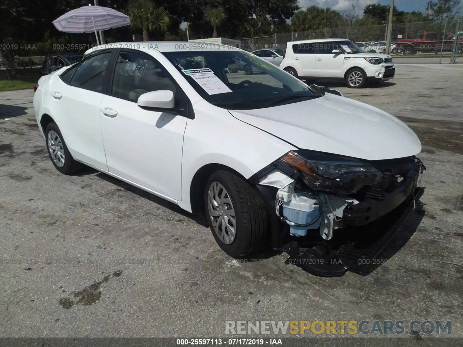 1 Photograph of a damaged car 5YFBURHE9KP896521 TOYOTA COROLLA 2019