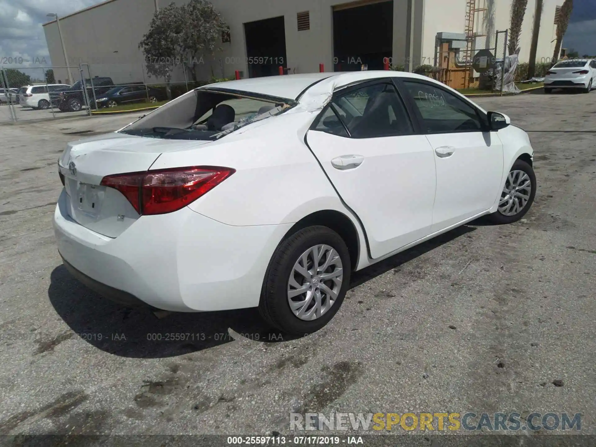 4 Photograph of a damaged car 5YFBURHE9KP896521 TOYOTA COROLLA 2019