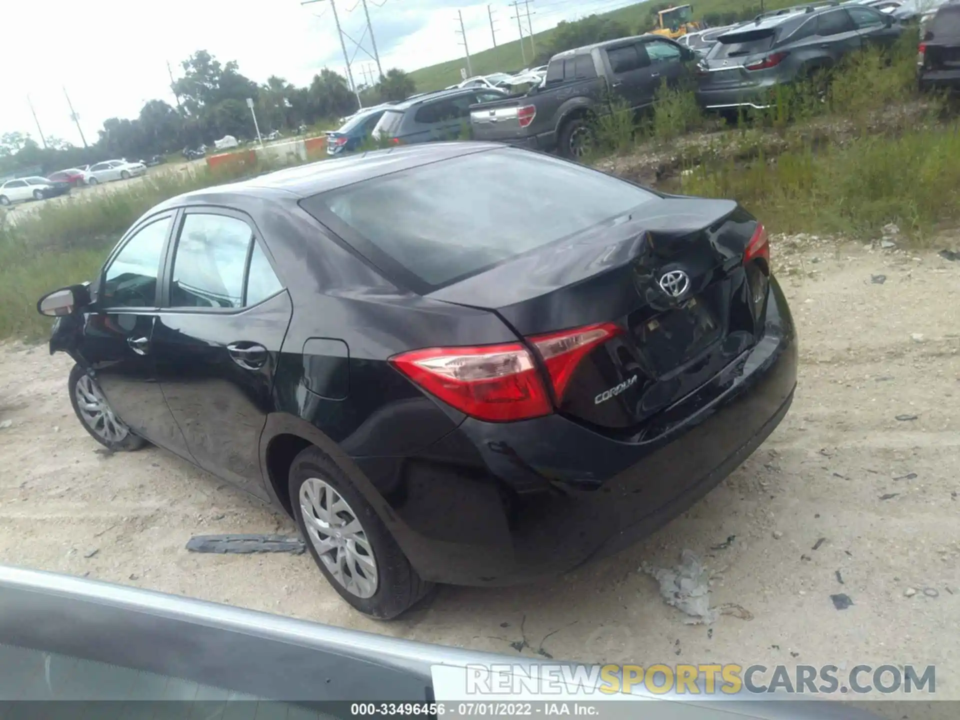 3 Photograph of a damaged car 5YFBURHE9KP897877 TOYOTA COROLLA 2019