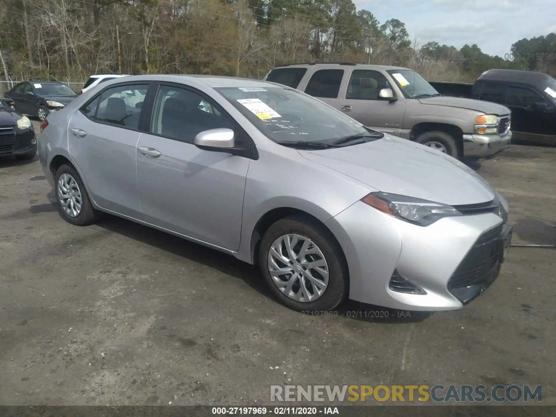 1 Photograph of a damaged car 5YFBURHE9KP898687 TOYOTA COROLLA 2019