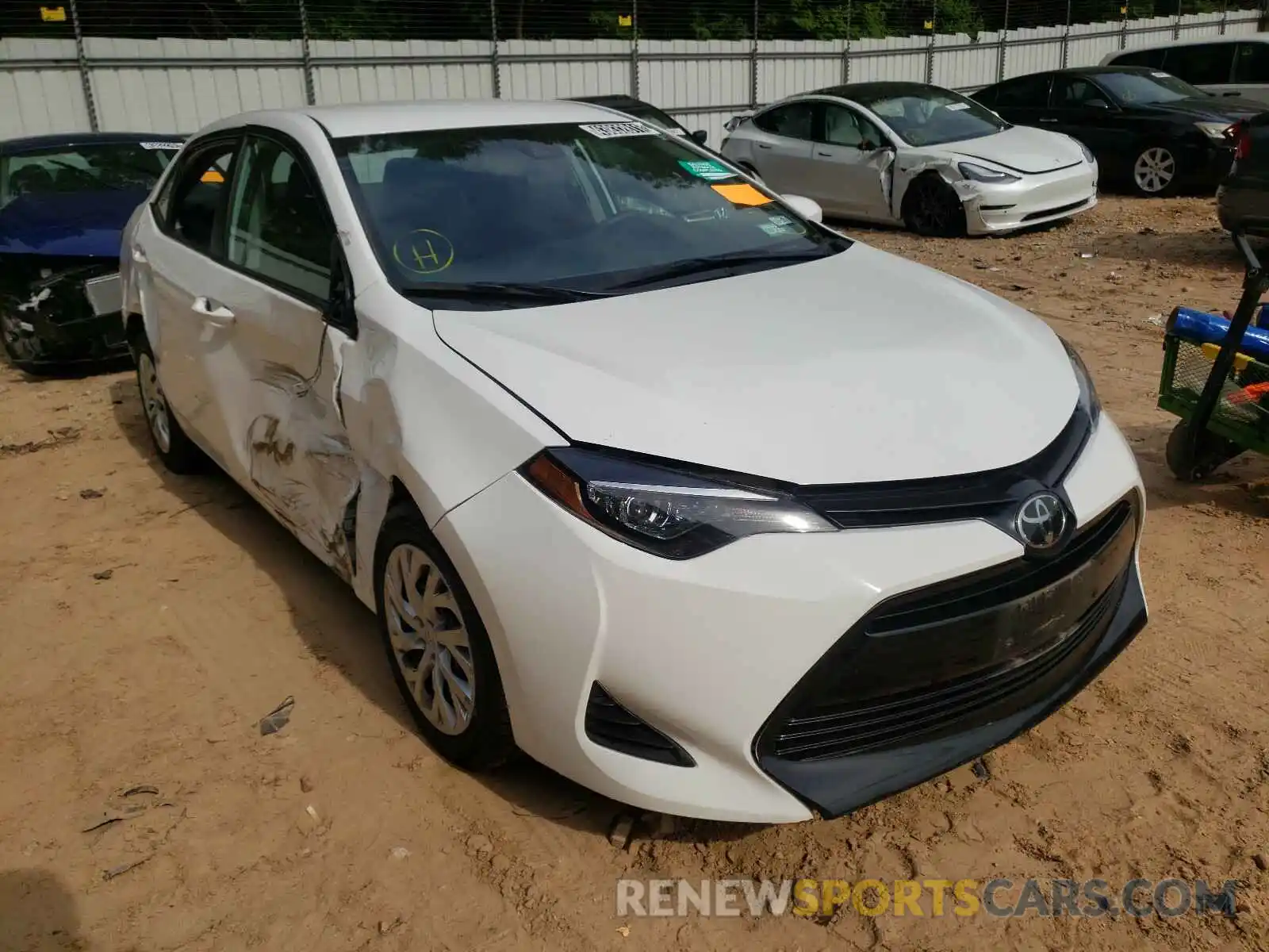 1 Photograph of a damaged car 5YFBURHE9KP898690 TOYOTA COROLLA 2019