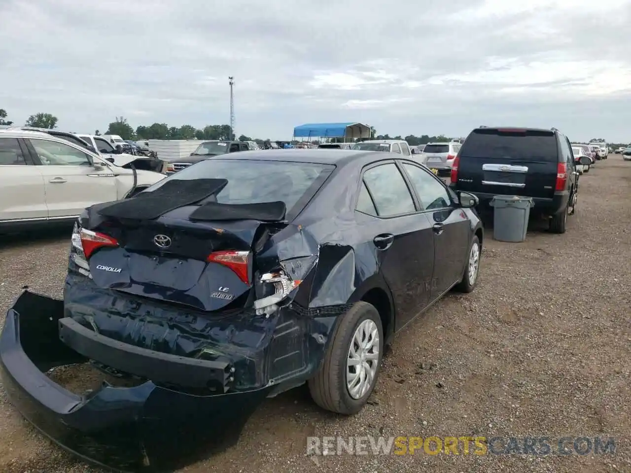 4 Photograph of a damaged car 5YFBURHE9KP898818 TOYOTA COROLLA 2019