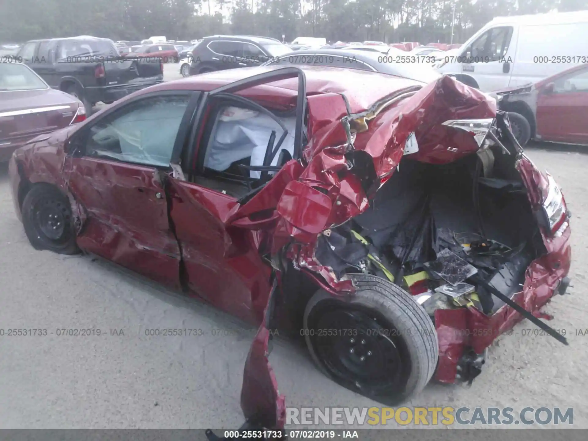 3 Photograph of a damaged car 5YFBURHE9KP899306 TOYOTA COROLLA 2019