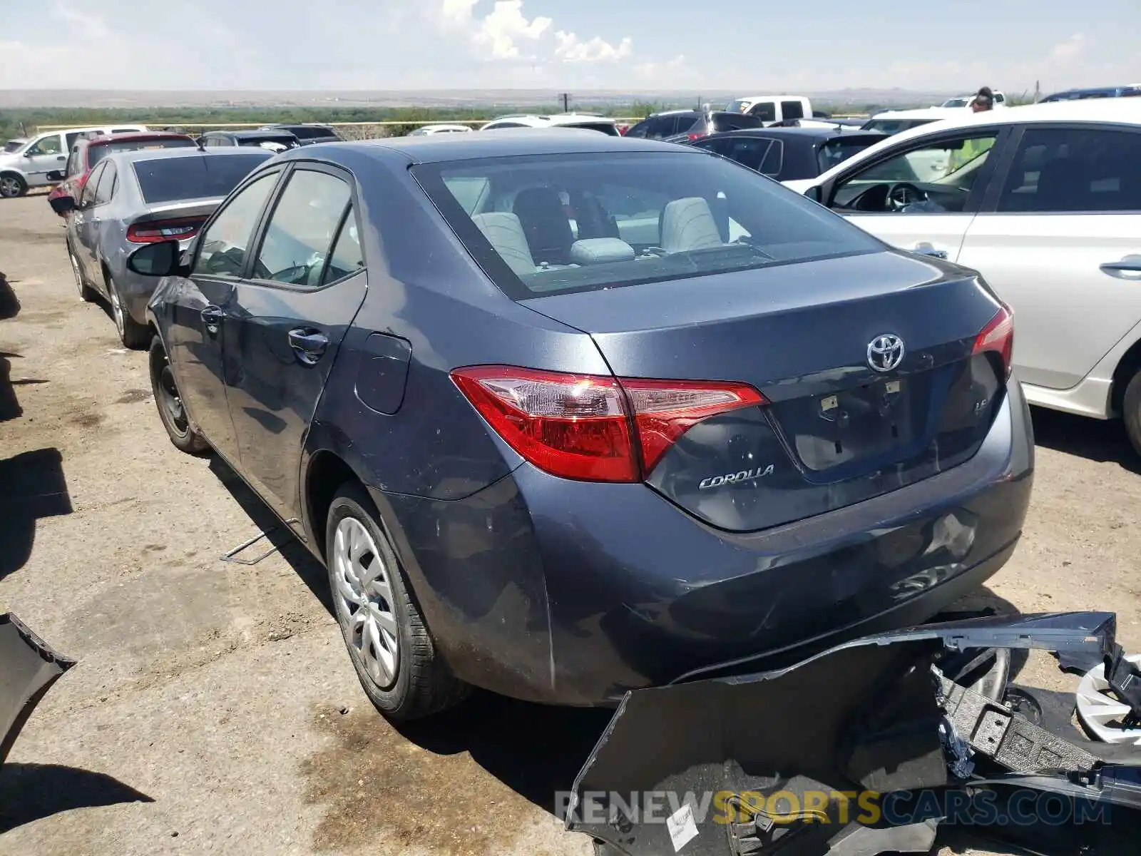 3 Photograph of a damaged car 5YFBURHE9KP899385 TOYOTA COROLLA 2019