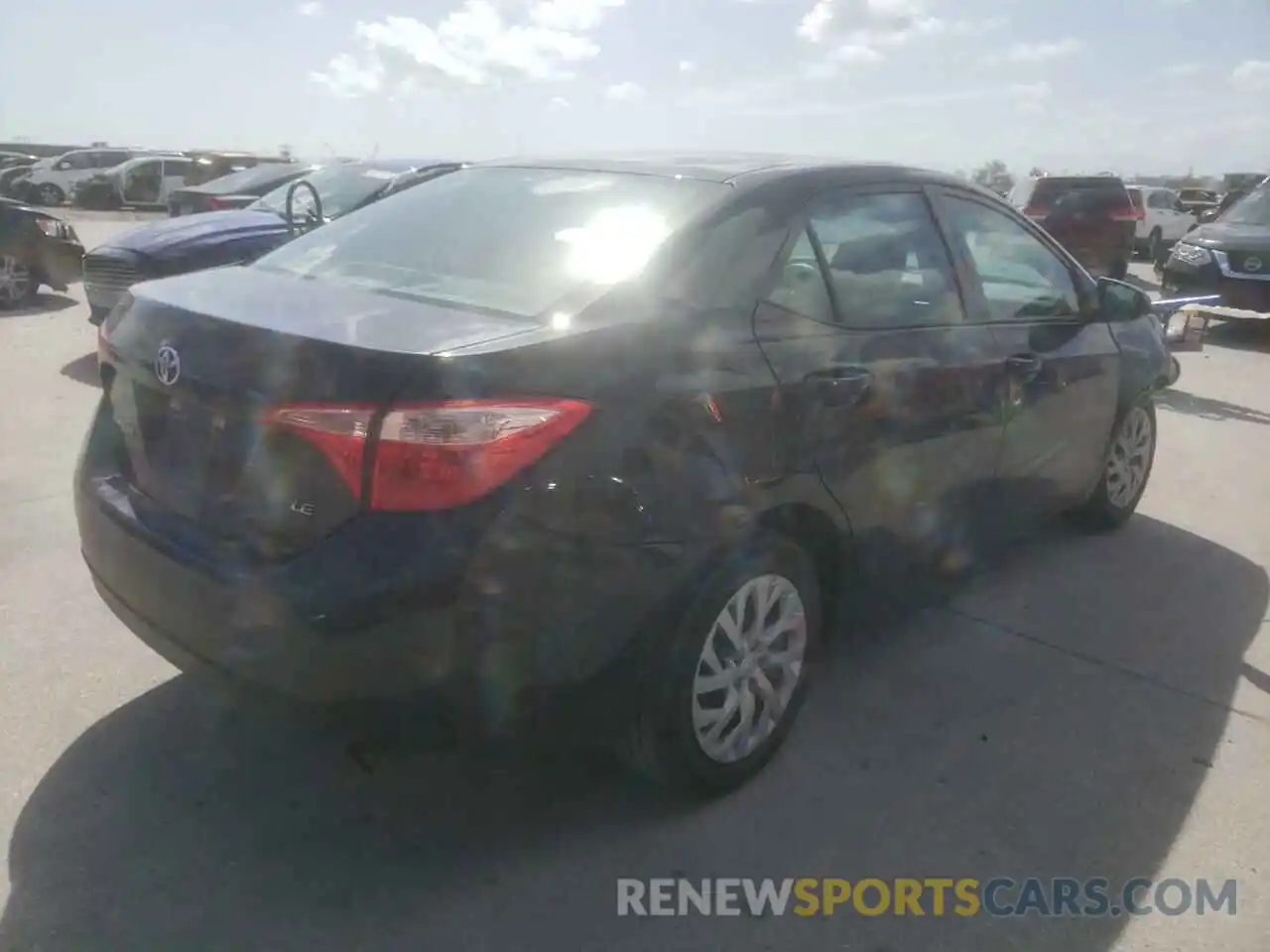 4 Photograph of a damaged car 5YFBURHE9KP899872 TOYOTA COROLLA 2019