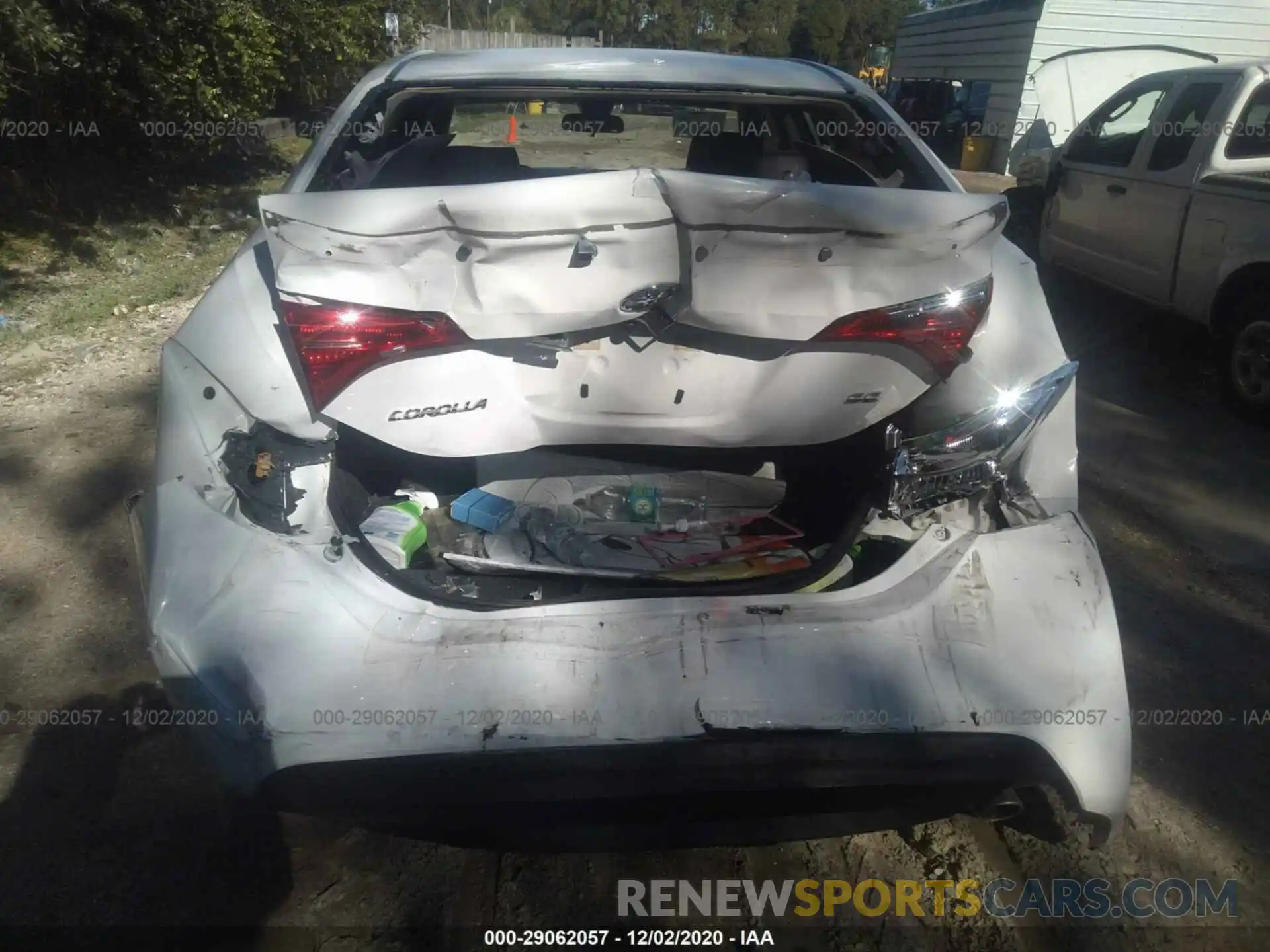 6 Photograph of a damaged car 5YFBURHE9KP900082 TOYOTA COROLLA 2019