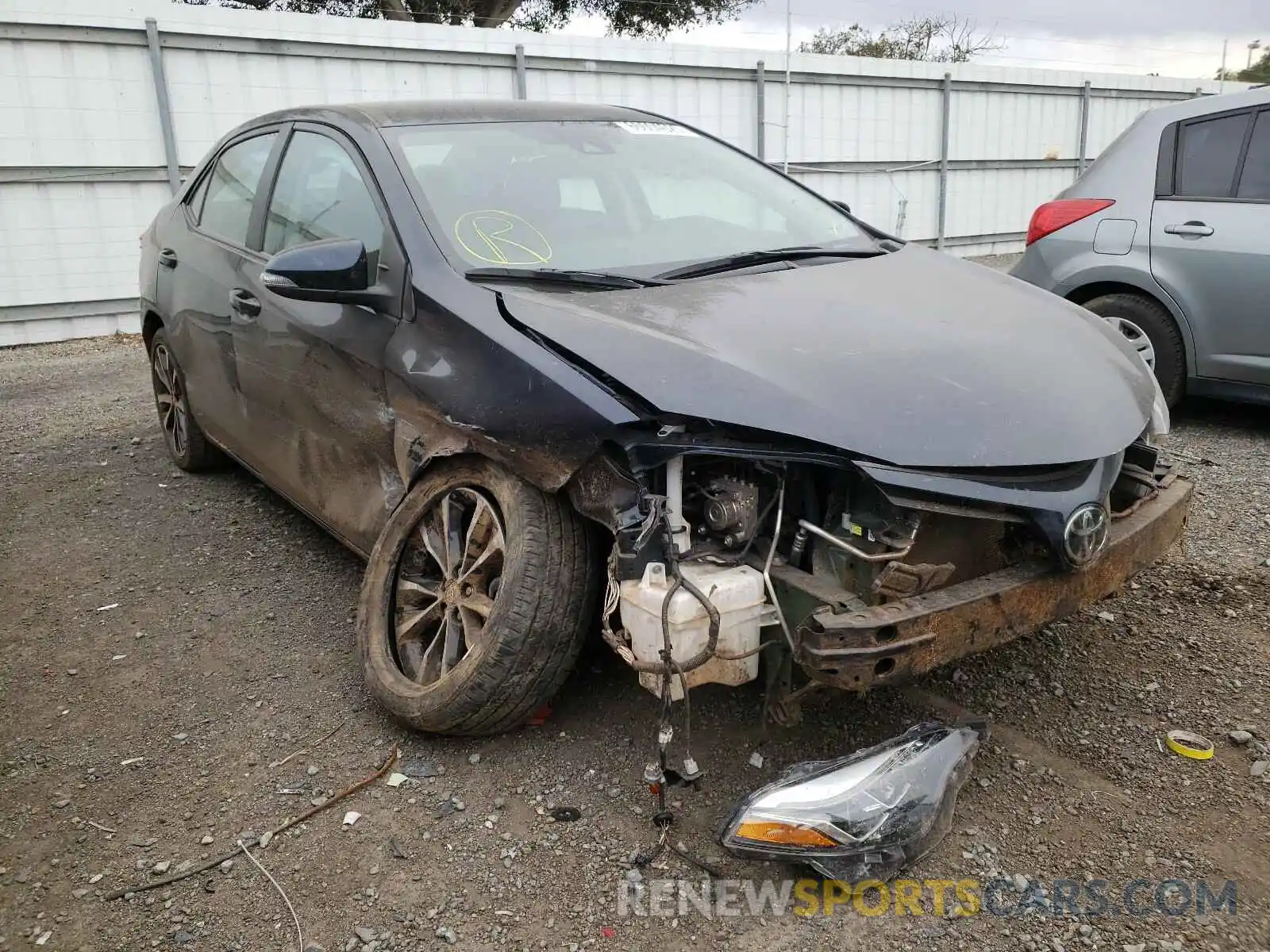 1 Photograph of a damaged car 5YFBURHE9KP900261 TOYOTA COROLLA 2019