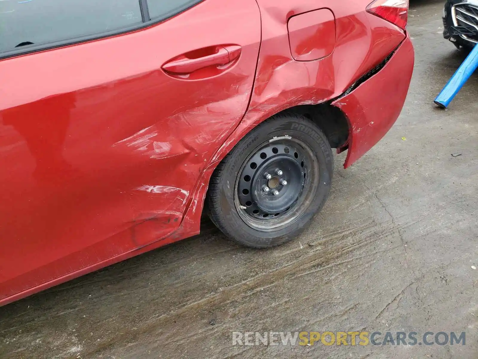 9 Photograph of a damaged car 5YFBURHE9KP901541 TOYOTA COROLLA 2019