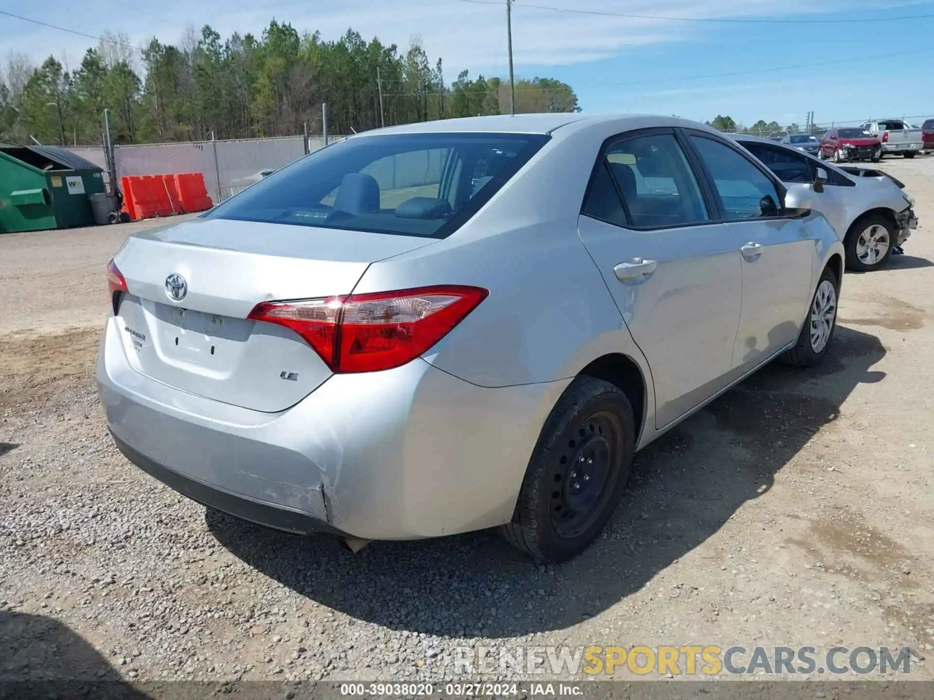 4 Photograph of a damaged car 5YFBURHE9KP902592 TOYOTA COROLLA 2019