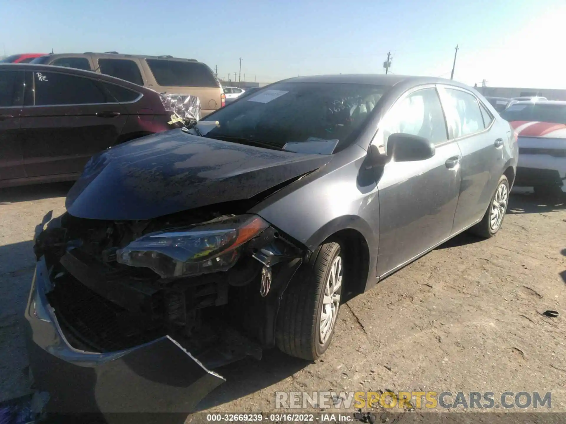 2 Photograph of a damaged car 5YFBURHE9KP902673 TOYOTA COROLLA 2019