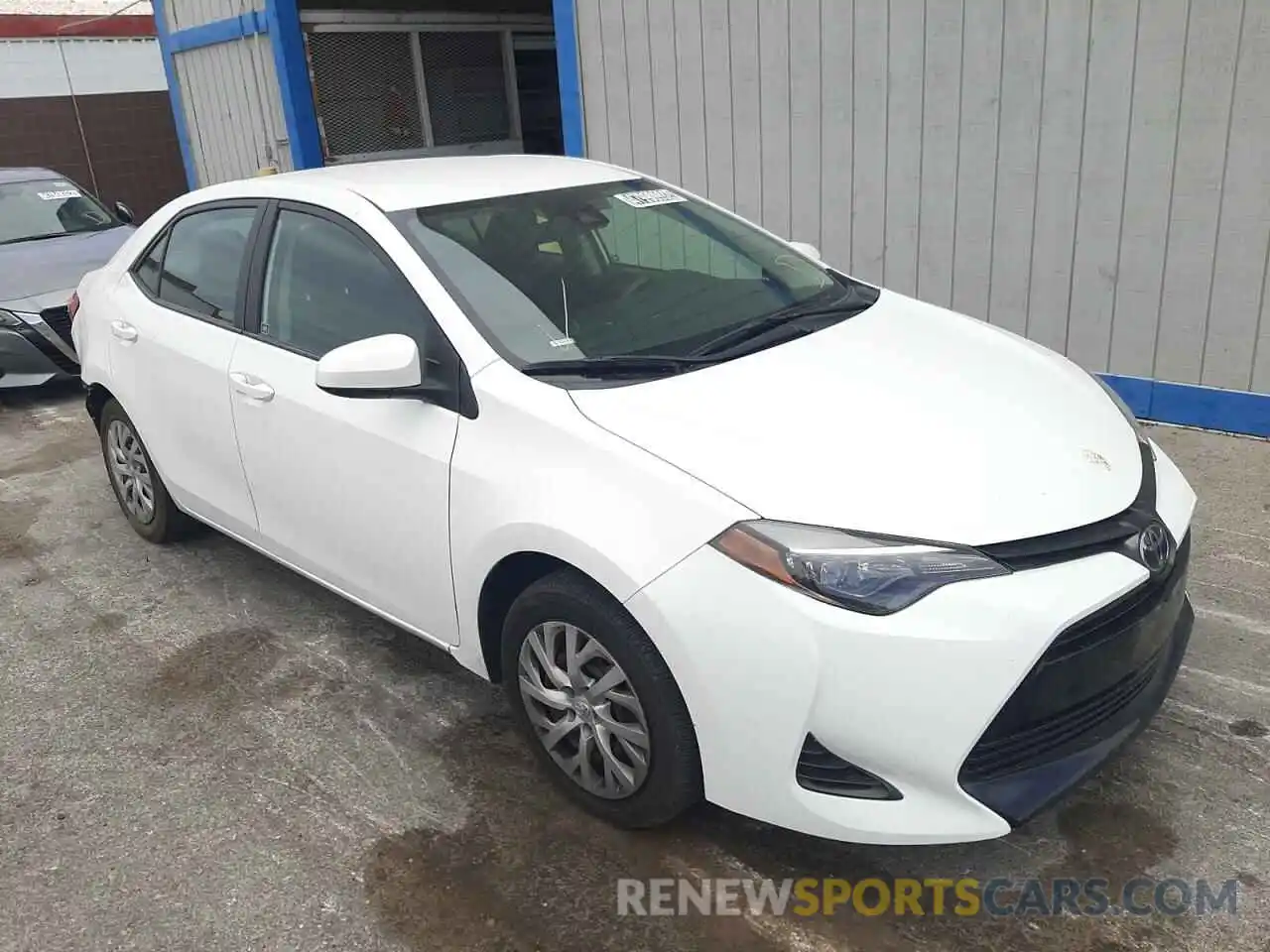 1 Photograph of a damaged car 5YFBURHE9KP903239 TOYOTA COROLLA 2019