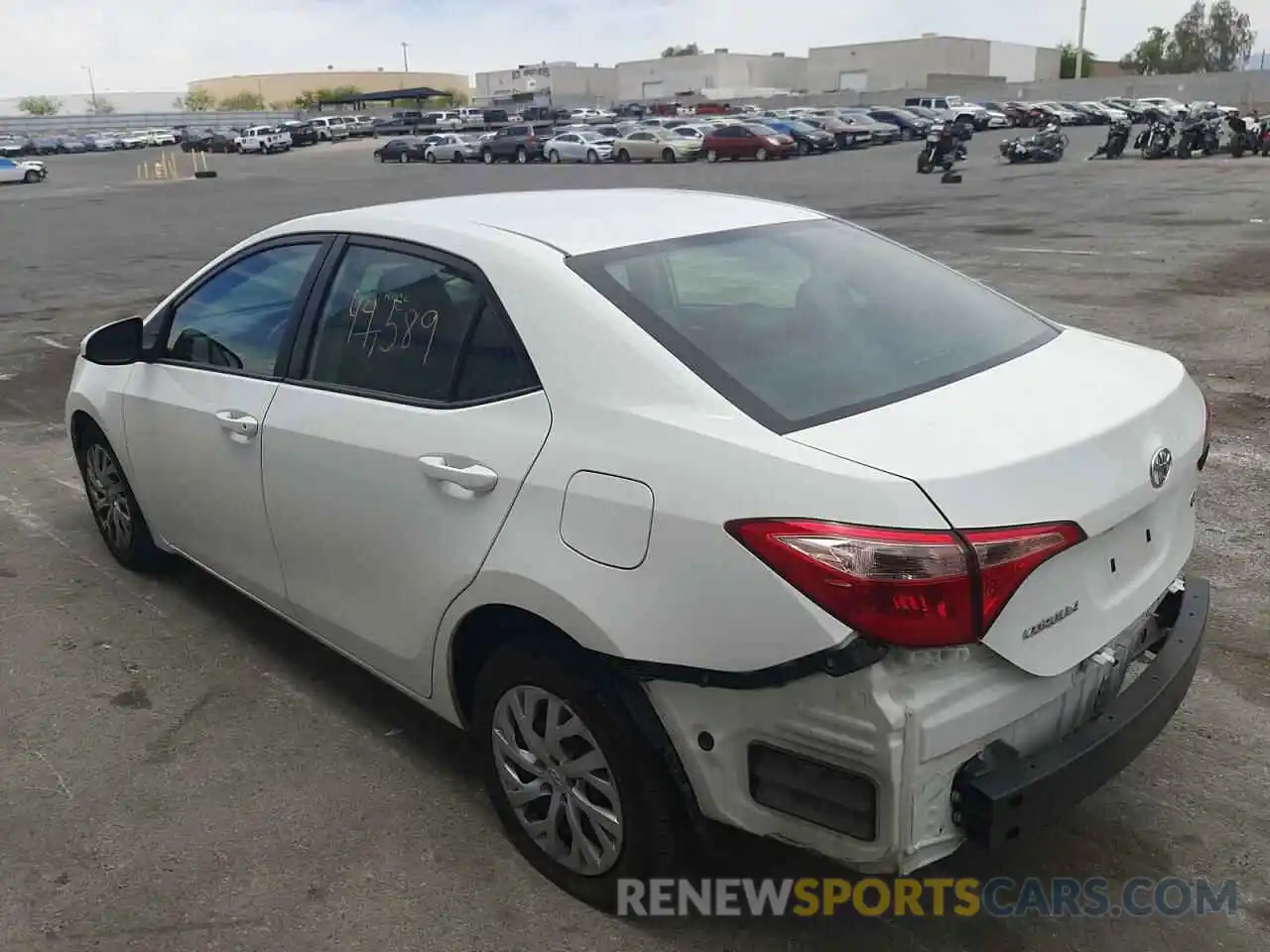 3 Photograph of a damaged car 5YFBURHE9KP903239 TOYOTA COROLLA 2019