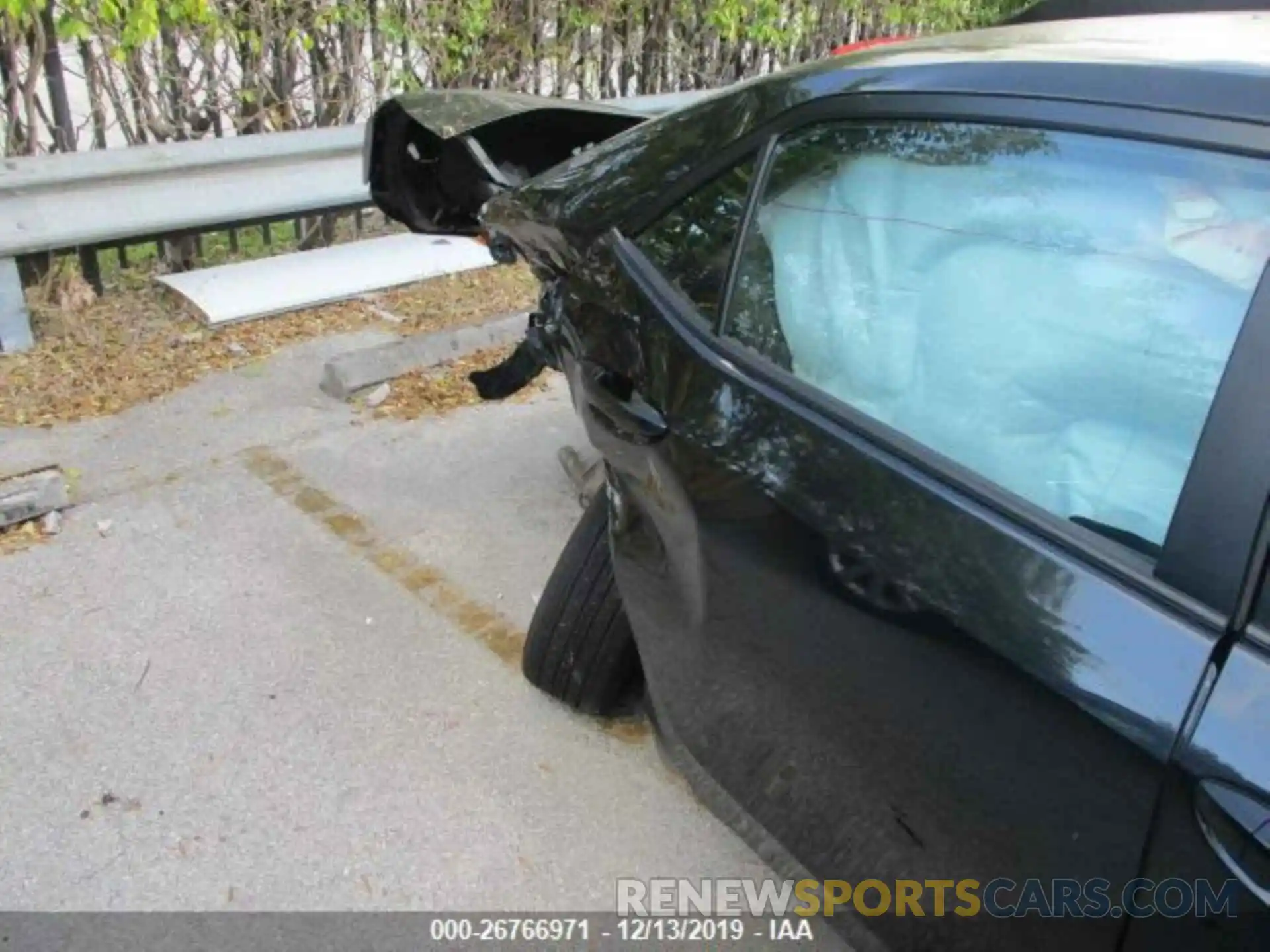 6 Photograph of a damaged car 5YFBURHE9KP903452 TOYOTA COROLLA 2019