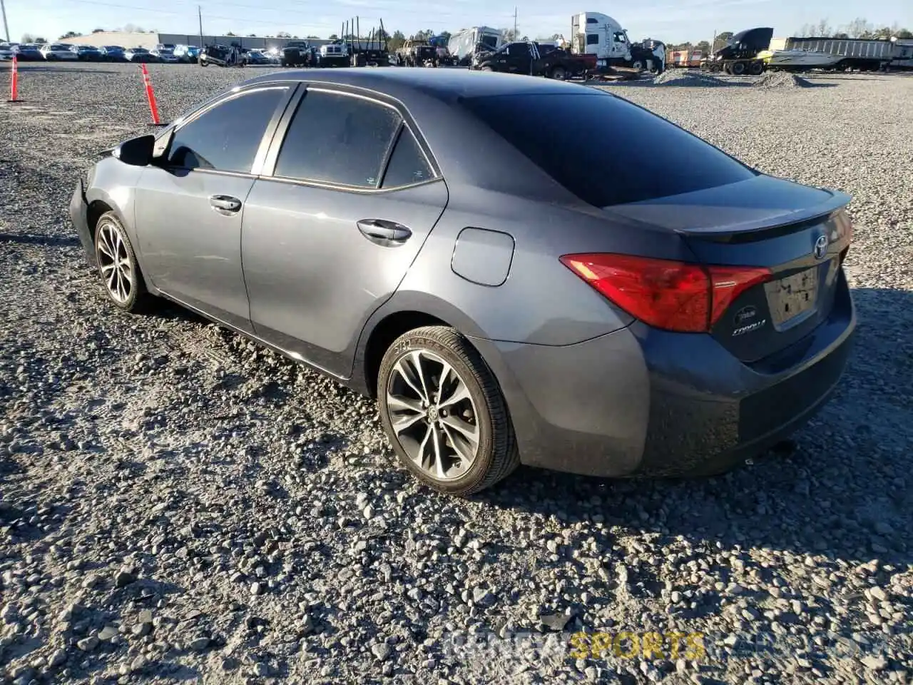 3 Photograph of a damaged car 5YFBURHE9KP903838 TOYOTA COROLLA 2019