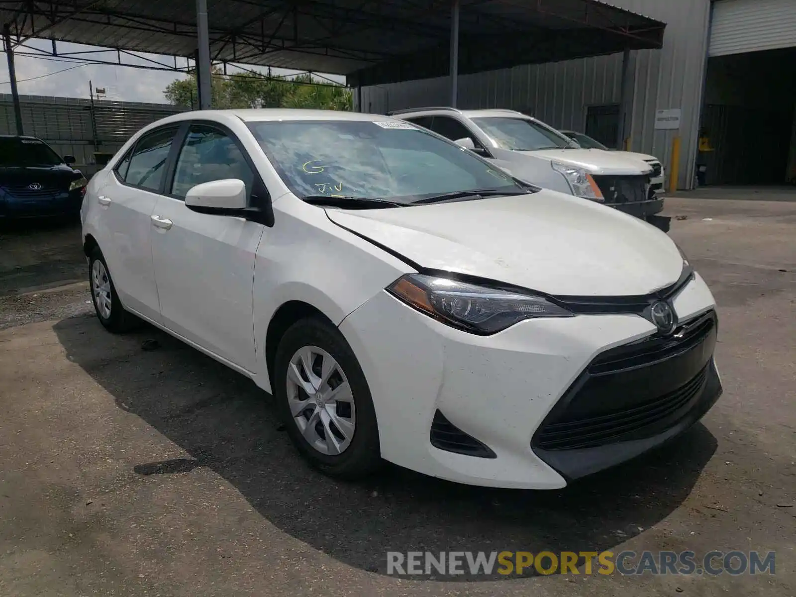 1 Photograph of a damaged car 5YFBURHE9KP904441 TOYOTA COROLLA 2019