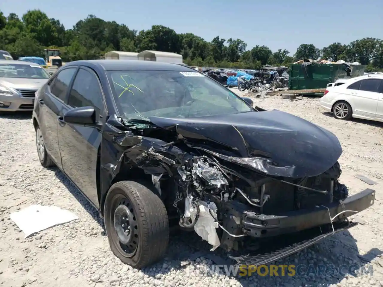 1 Photograph of a damaged car 5YFBURHE9KP904844 TOYOTA COROLLA 2019