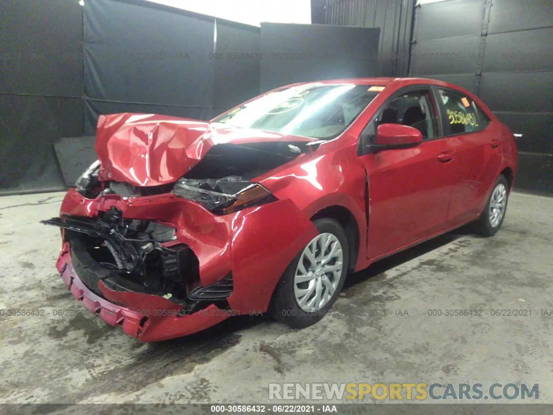 2 Photograph of a damaged car 5YFBURHE9KP906187 TOYOTA COROLLA 2019