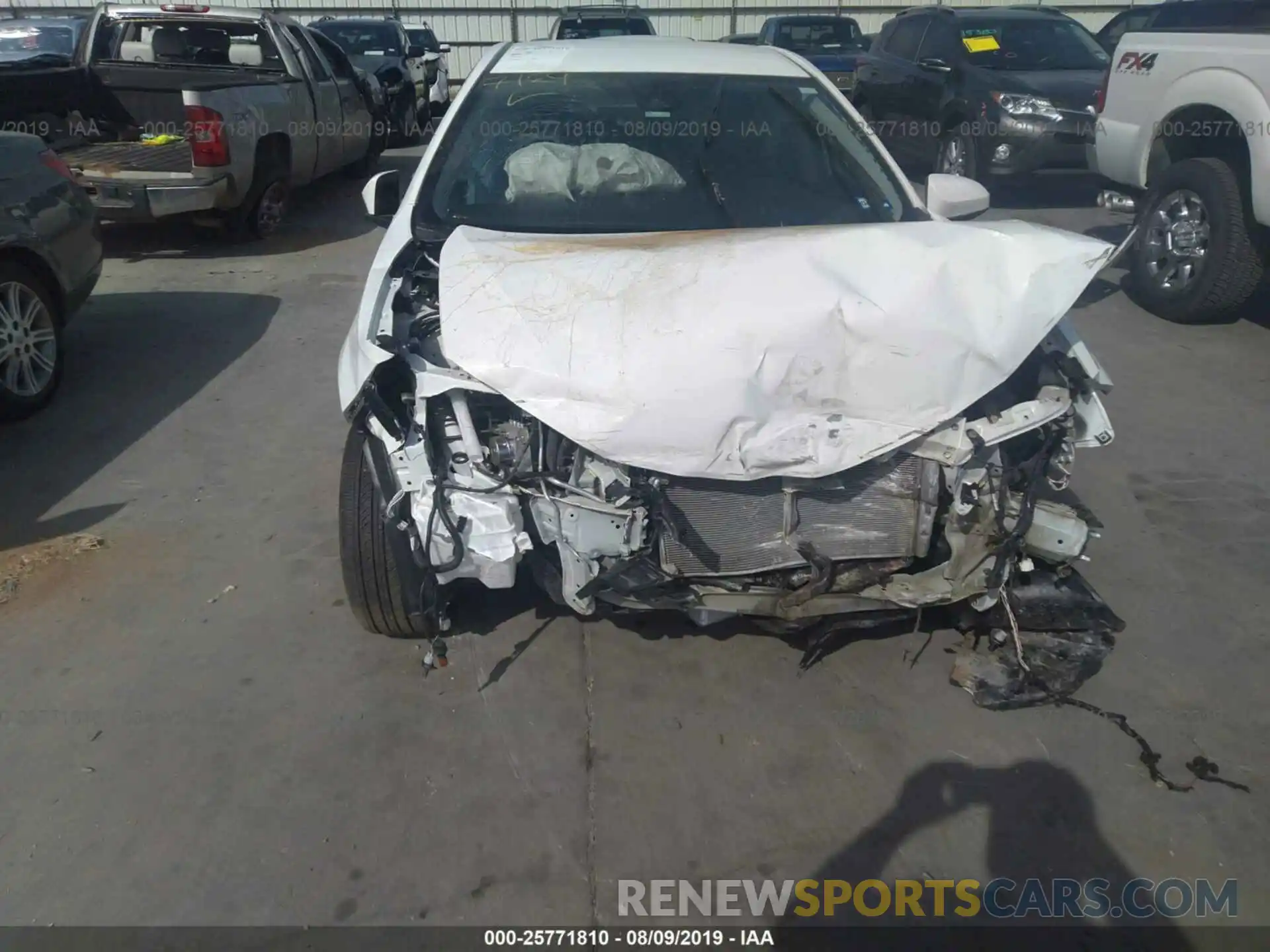 6 Photograph of a damaged car 5YFBURHE9KP906304 TOYOTA COROLLA 2019