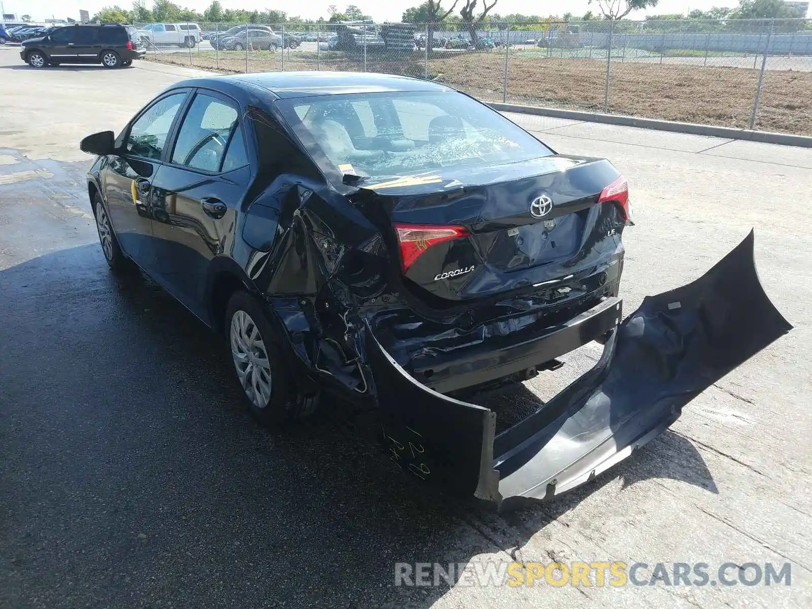 3 Photograph of a damaged car 5YFBURHE9KP907047 TOYOTA COROLLA 2019