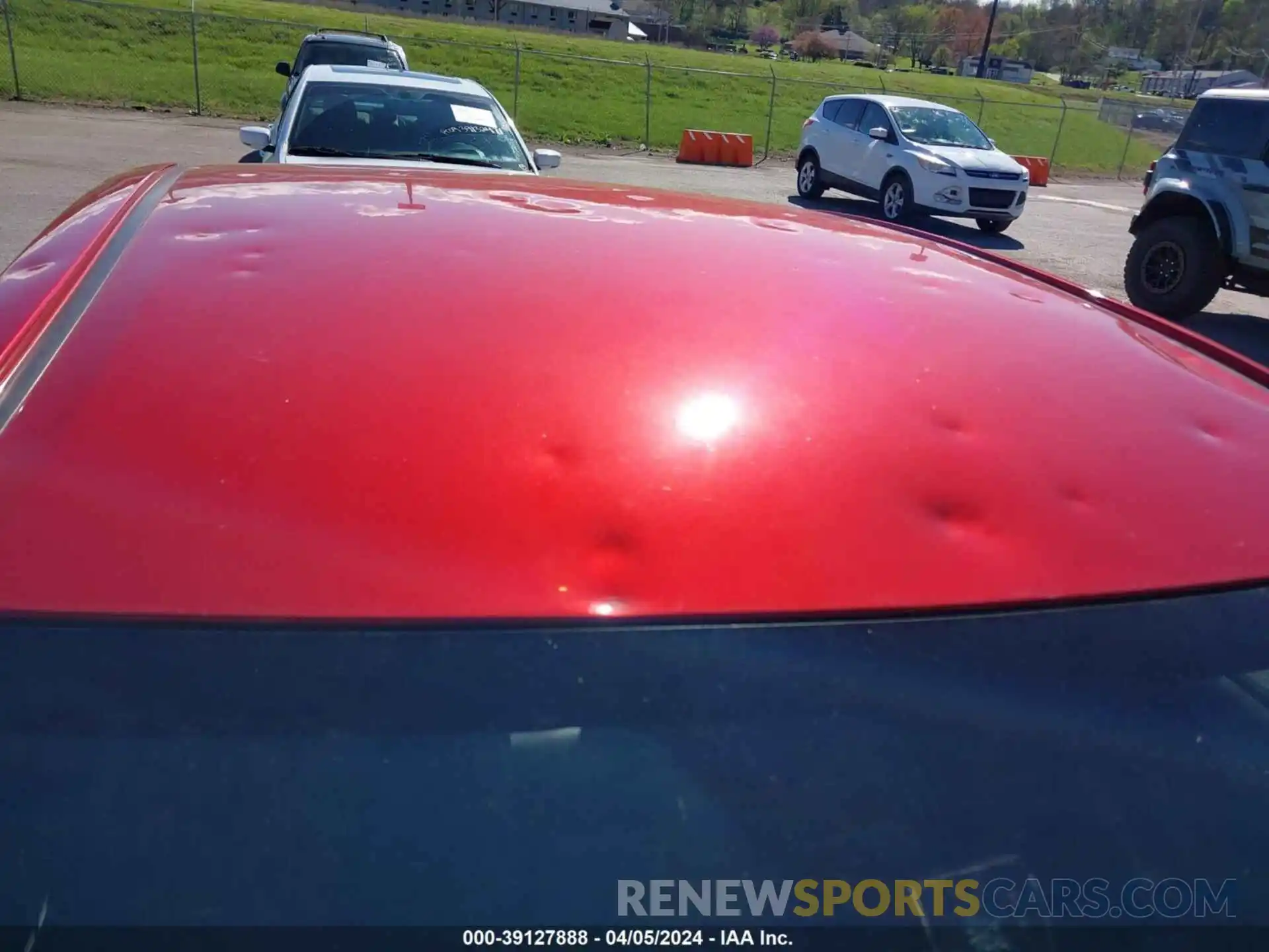 17 Photograph of a damaged car 5YFBURHE9KP907680 TOYOTA COROLLA 2019