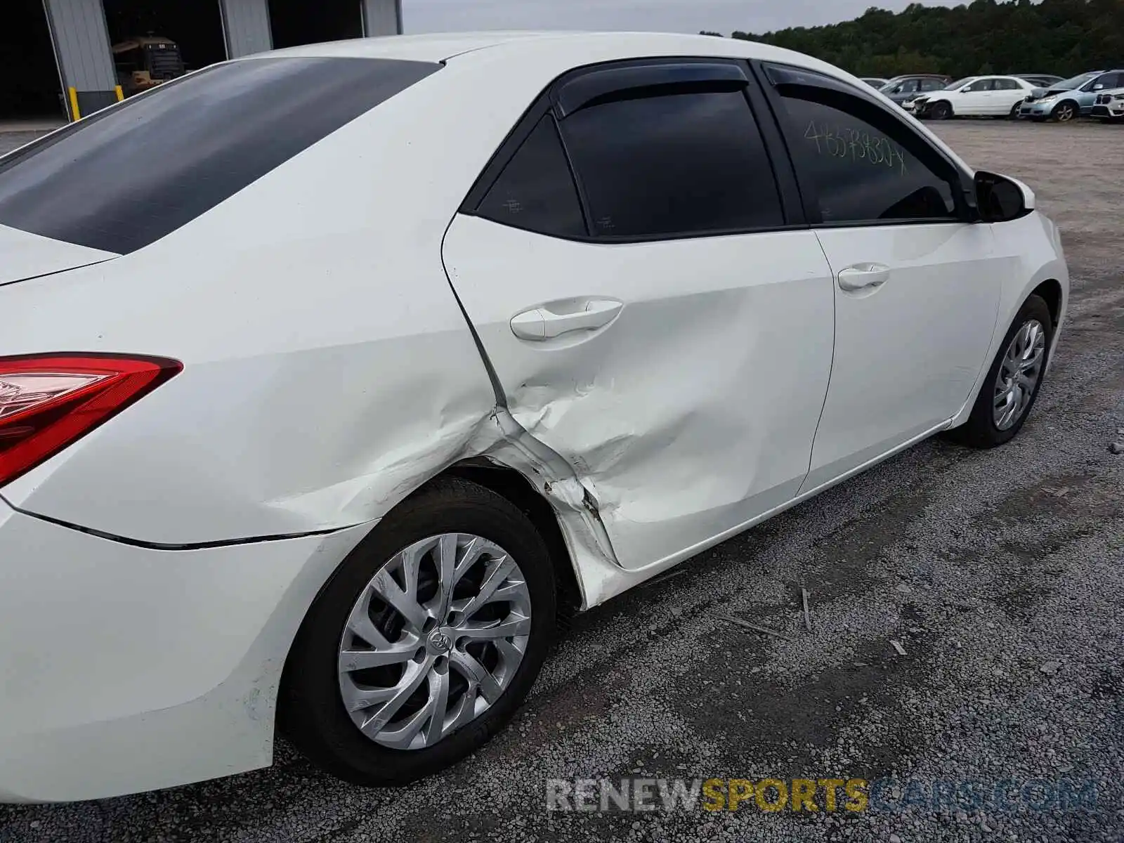 9 Photograph of a damaged car 5YFBURHE9KP909073 TOYOTA COROLLA 2019