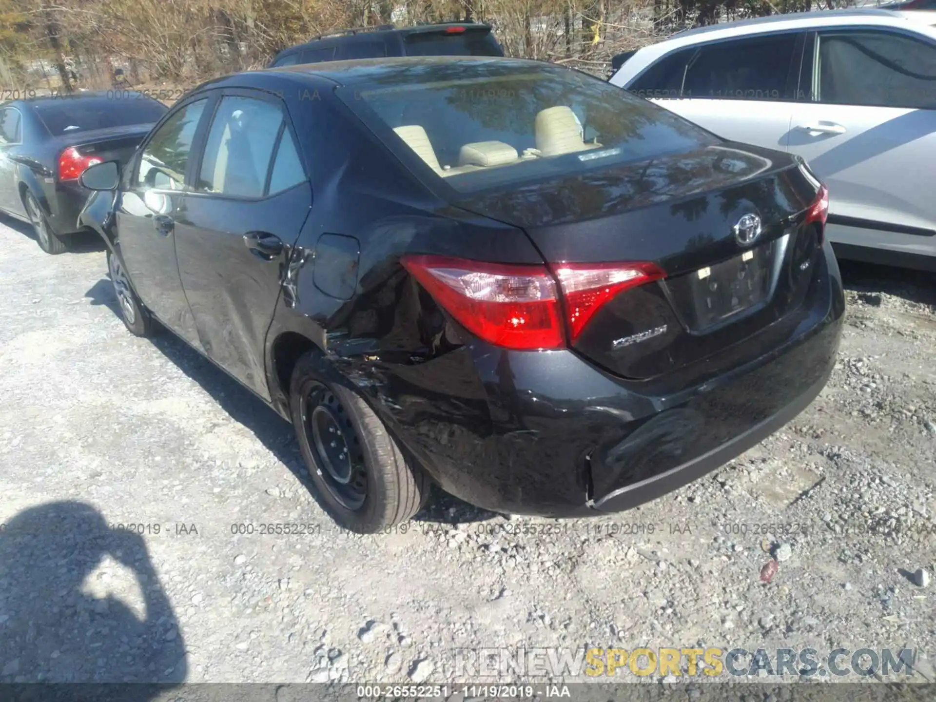 3 Photograph of a damaged car 5YFBURHE9KP909185 TOYOTA COROLLA 2019