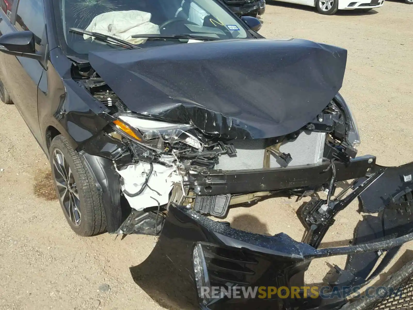 9 Photograph of a damaged car 5YFBURHE9KP909445 TOYOTA COROLLA 2019