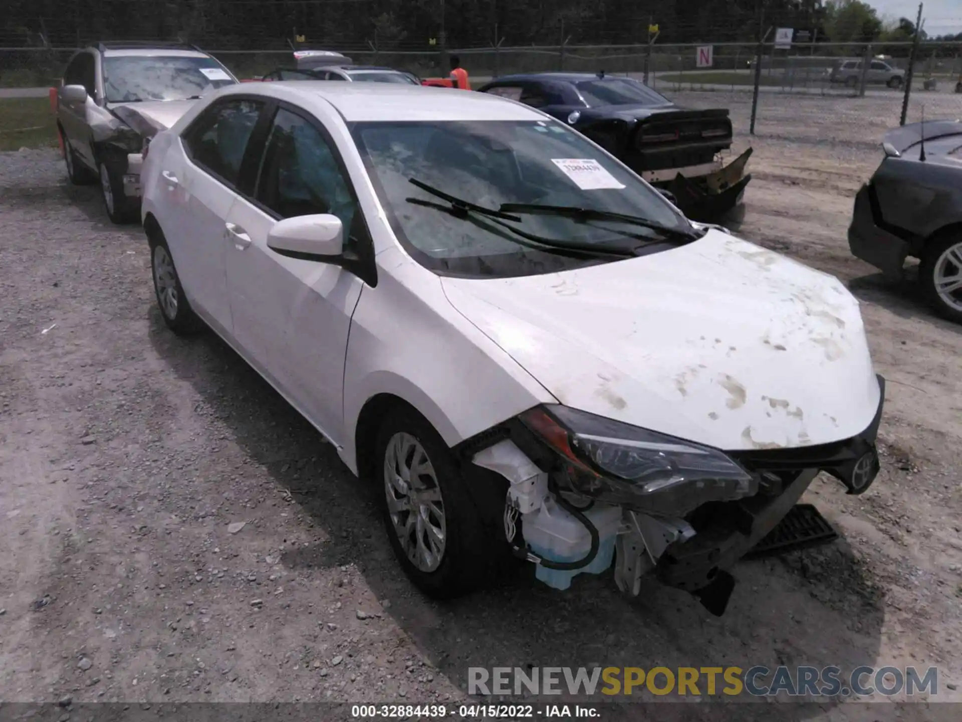 1 Photograph of a damaged car 5YFBURHE9KP910949 TOYOTA COROLLA 2019