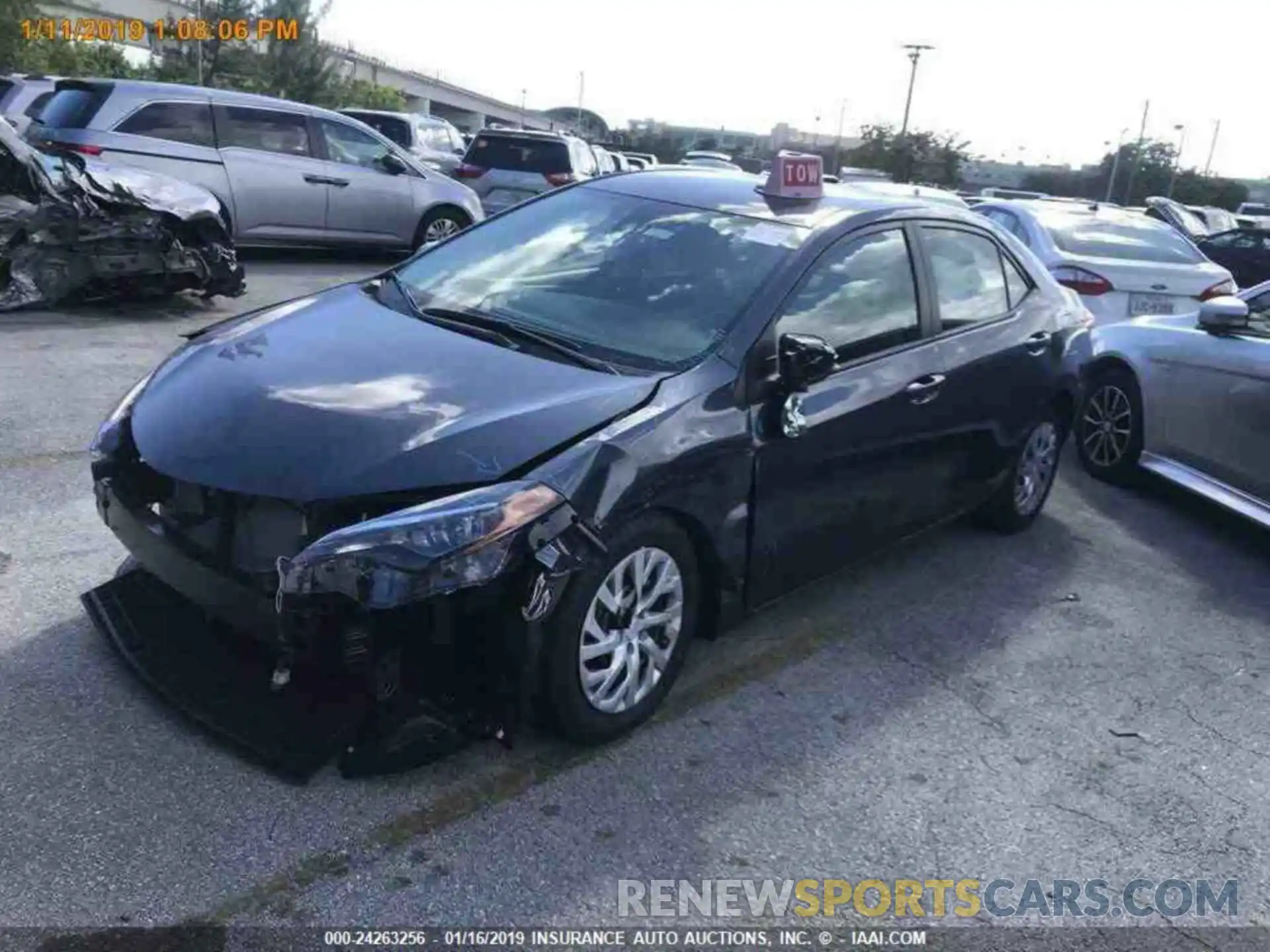 15 Photograph of a damaged car 5YFBURHE9KP911096 TOYOTA COROLLA 2019