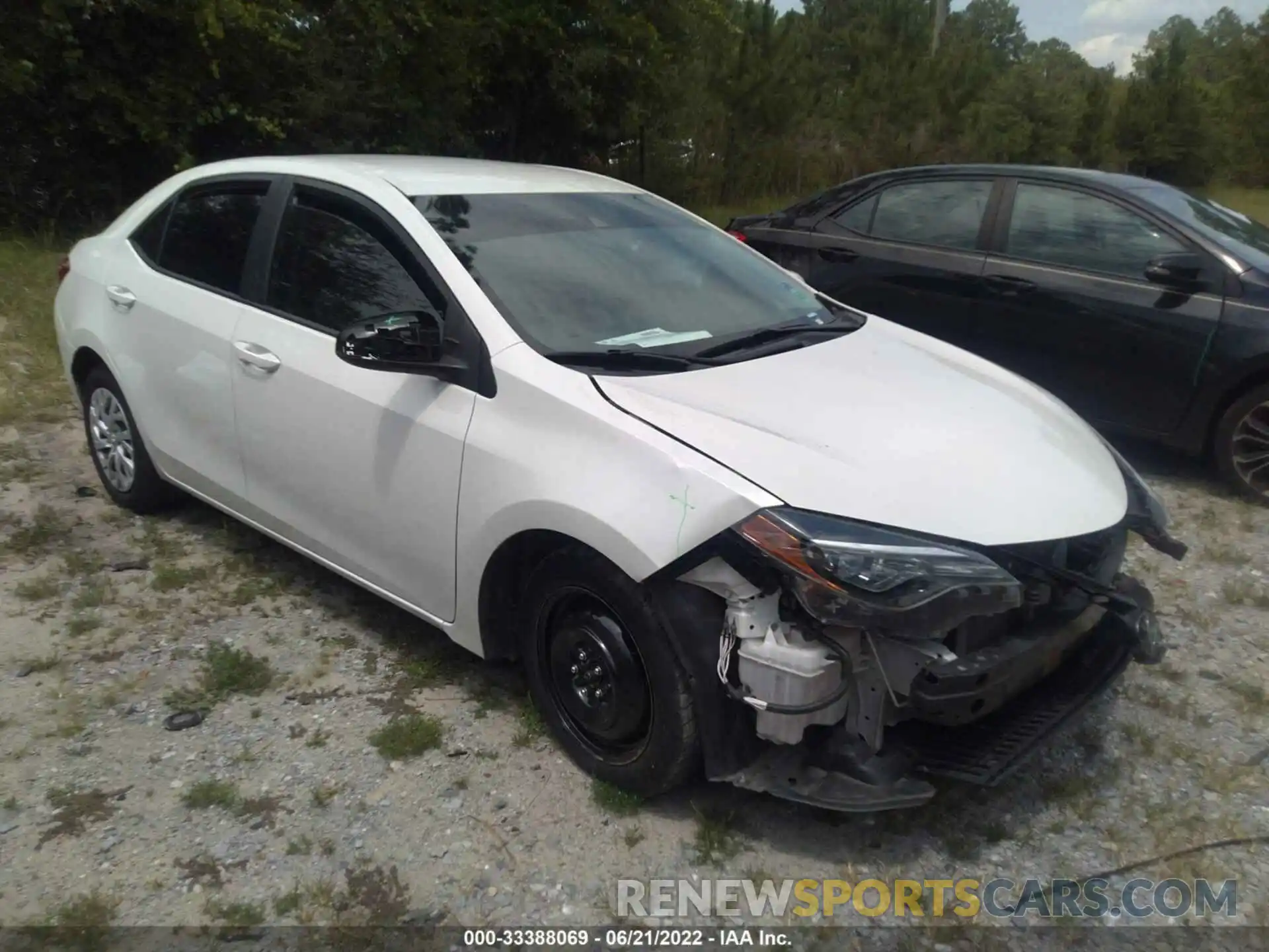 1 Photograph of a damaged car 5YFBURHE9KP911390 TOYOTA COROLLA 2019