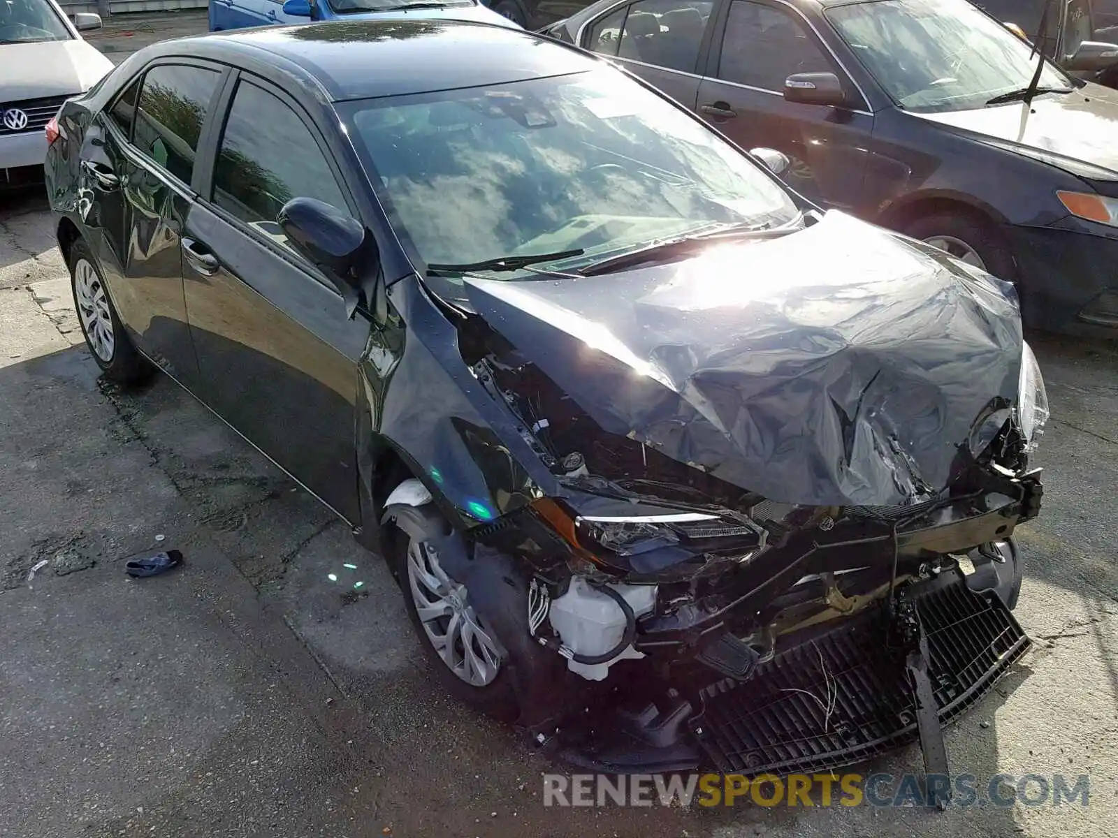 1 Photograph of a damaged car 5YFBURHE9KP912555 TOYOTA COROLLA 2019