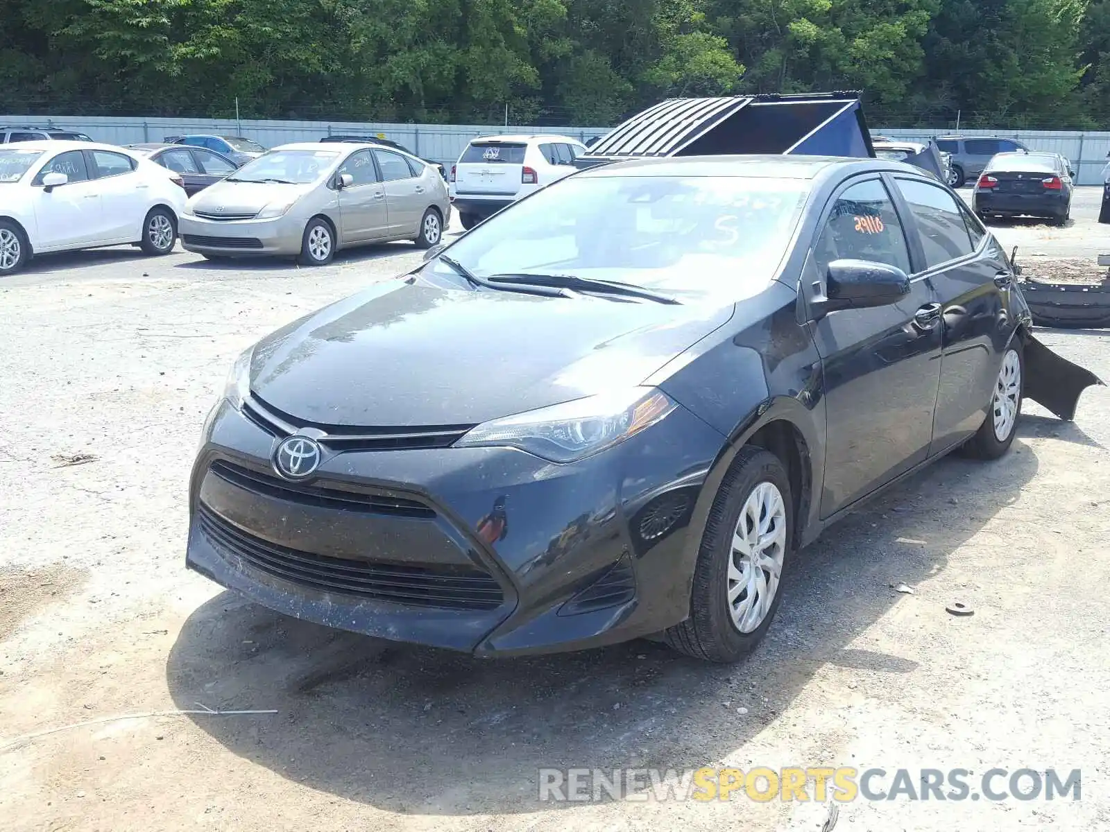 2 Photograph of a damaged car 5YFBURHE9KP913267 TOYOTA COROLLA 2019