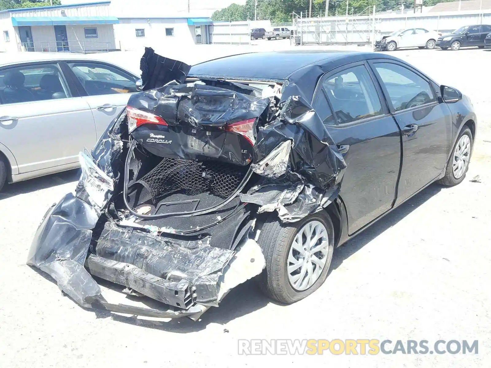 4 Photograph of a damaged car 5YFBURHE9KP913267 TOYOTA COROLLA 2019