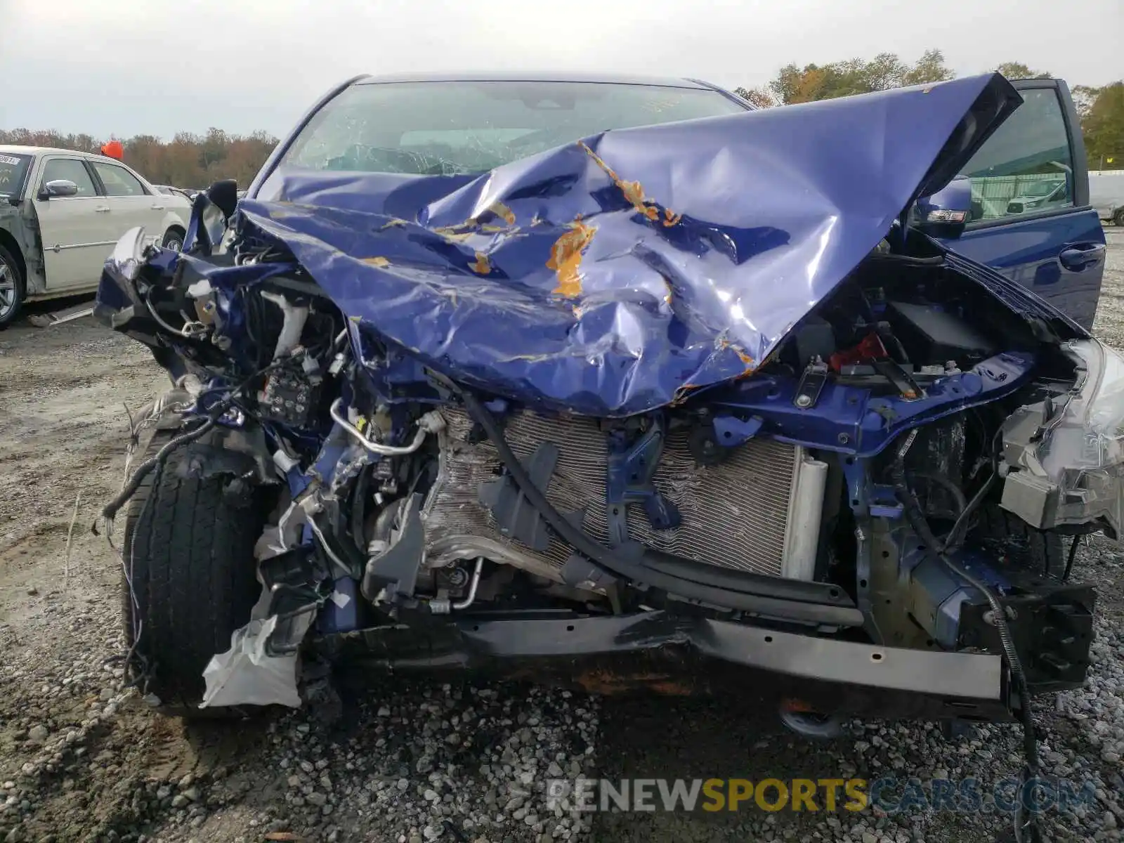 7 Photograph of a damaged car 5YFBURHE9KP914063 TOYOTA COROLLA 2019