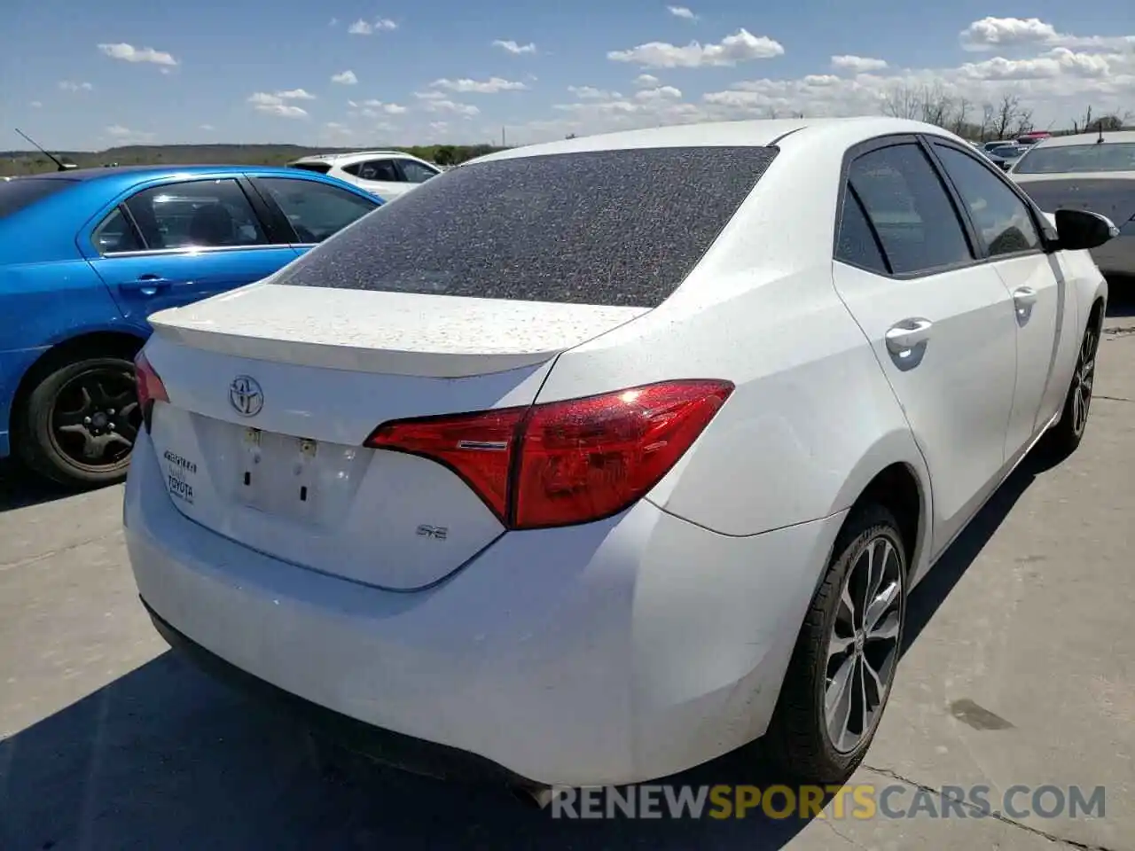 4 Photograph of a damaged car 5YFBURHE9KP914340 TOYOTA COROLLA 2019