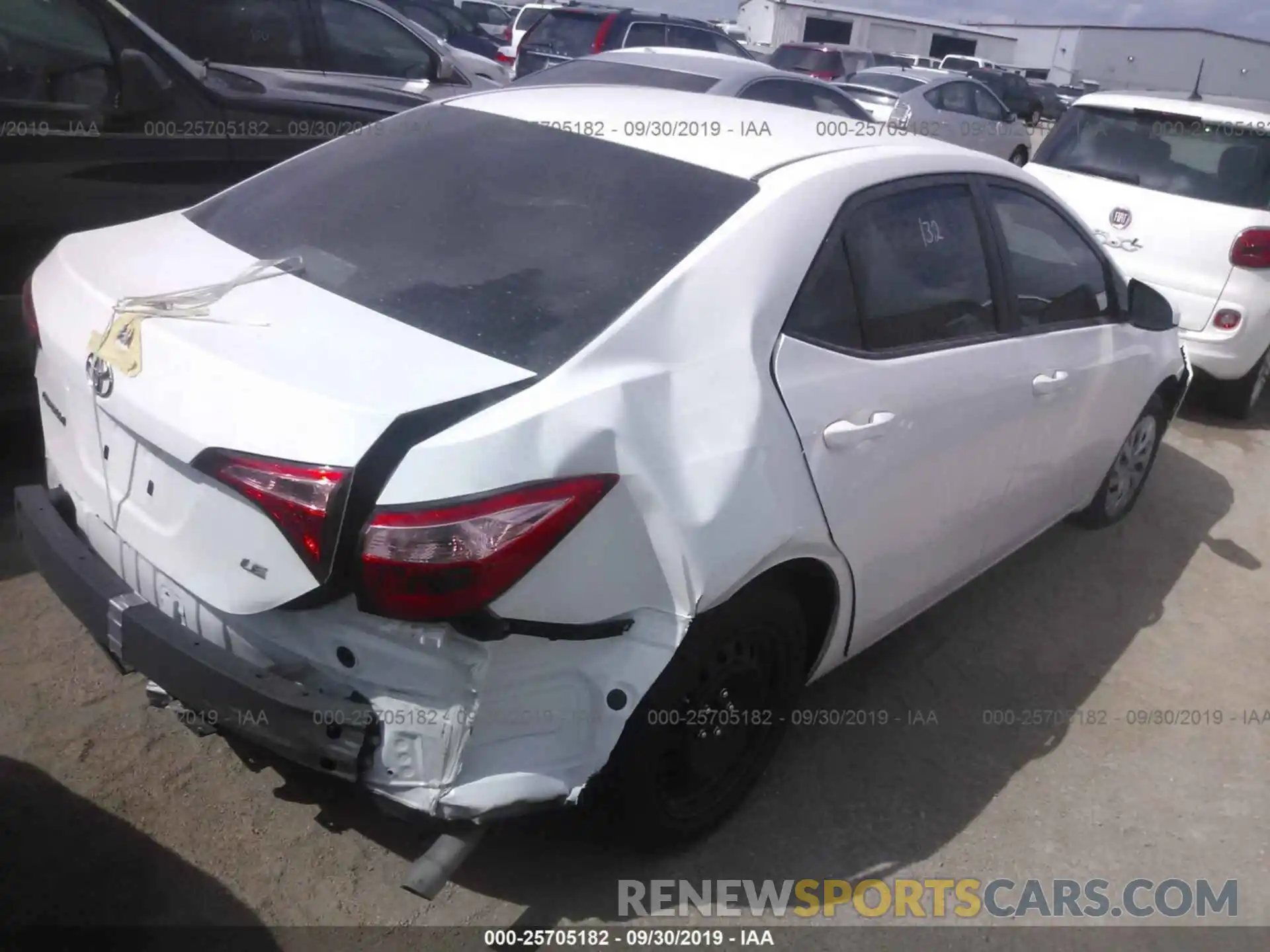 4 Photograph of a damaged car 5YFBURHE9KP914371 TOYOTA COROLLA 2019