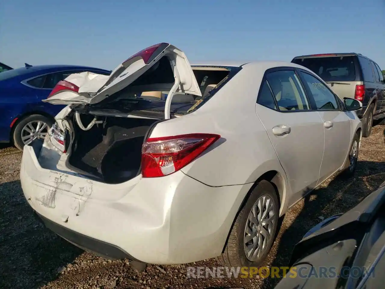 4 Photograph of a damaged car 5YFBURHE9KP914497 TOYOTA COROLLA 2019