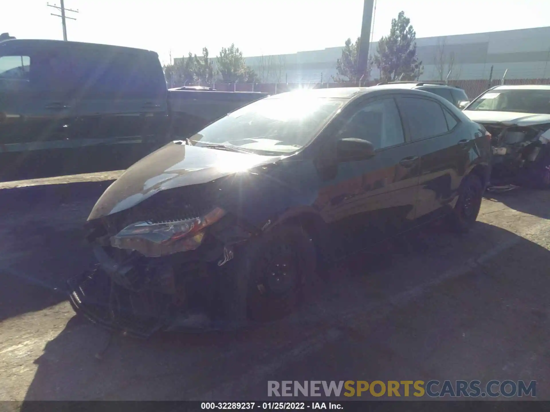 2 Photograph of a damaged car 5YFBURHE9KP914693 TOYOTA COROLLA 2019