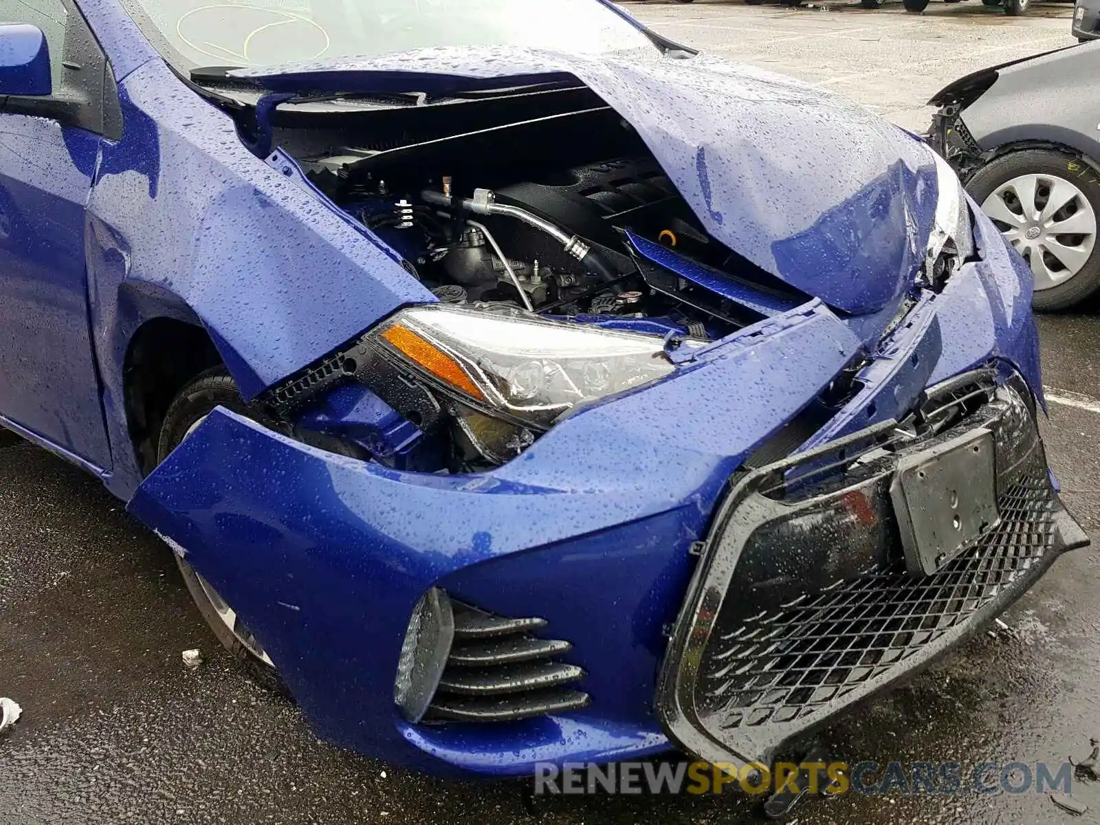 9 Photograph of a damaged car 5YFBURHE9KP915486 TOYOTA COROLLA 2019