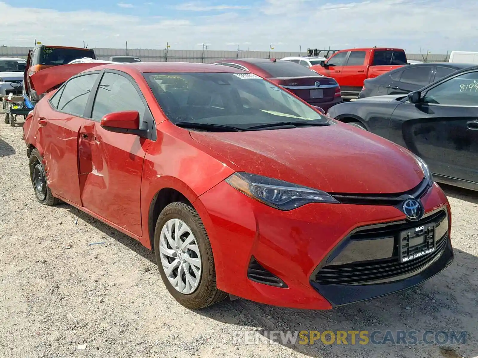 1 Photograph of a damaged car 5YFBURHE9KP915827 TOYOTA COROLLA 2019