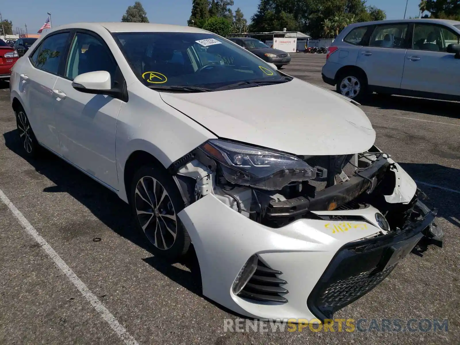 1 Photograph of a damaged car 5YFBURHE9KP917318 TOYOTA COROLLA 2019