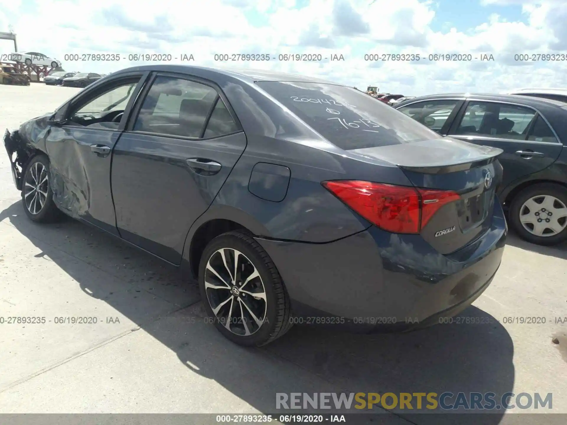 3 Photograph of a damaged car 5YFBURHE9KP917951 TOYOTA COROLLA 2019